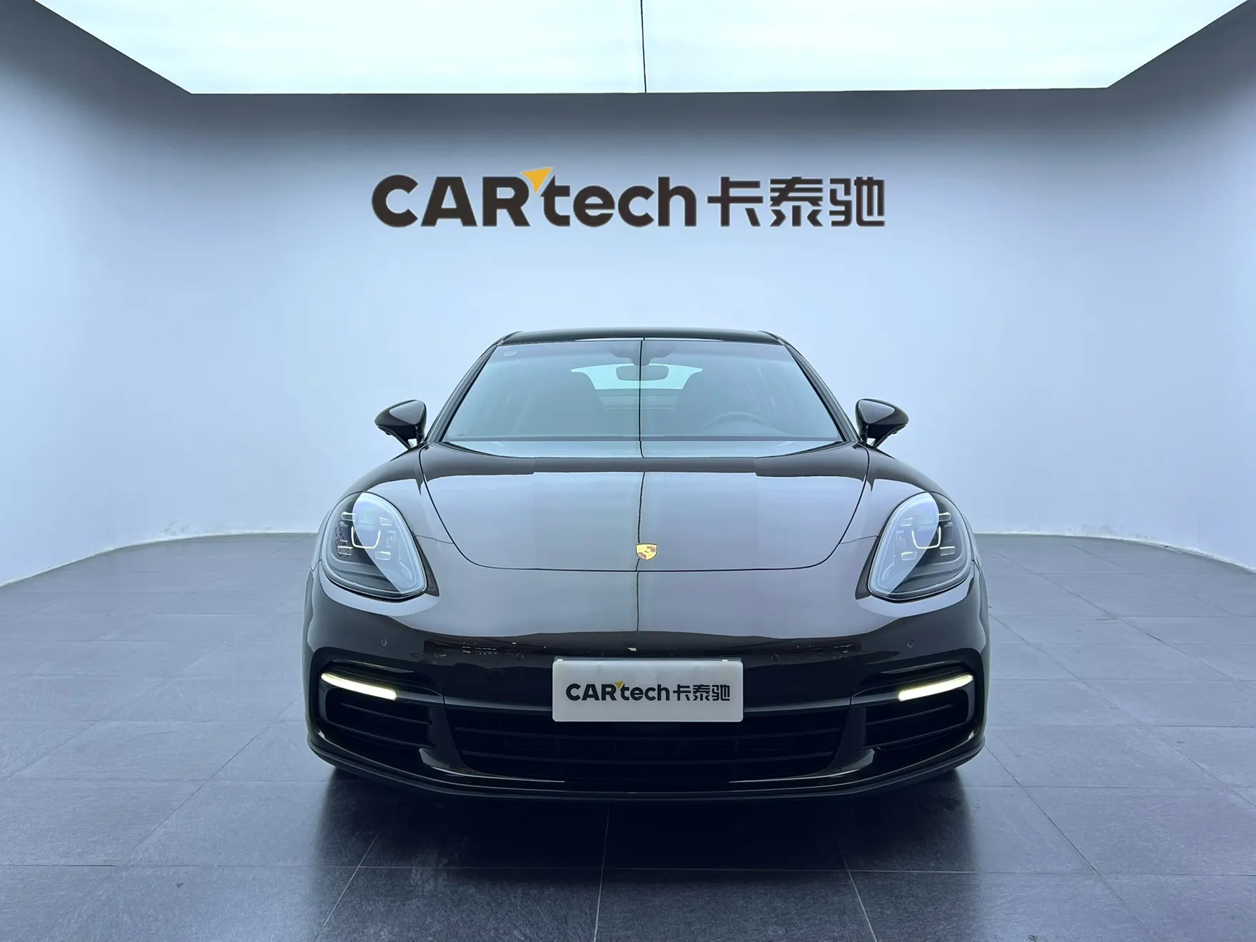 Porsche Panamera, 2018 3