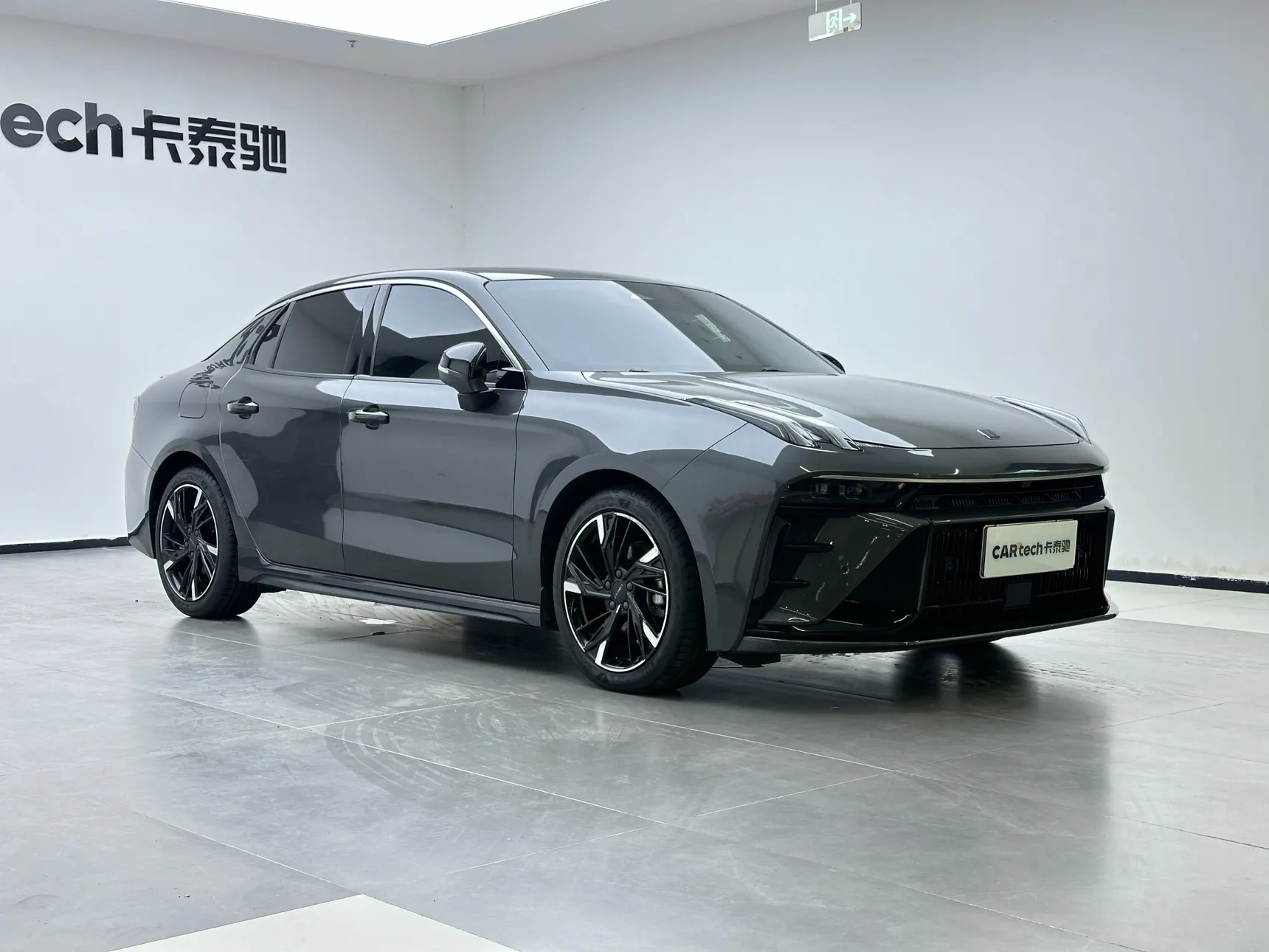 Lynk & Co 02, 2024 2