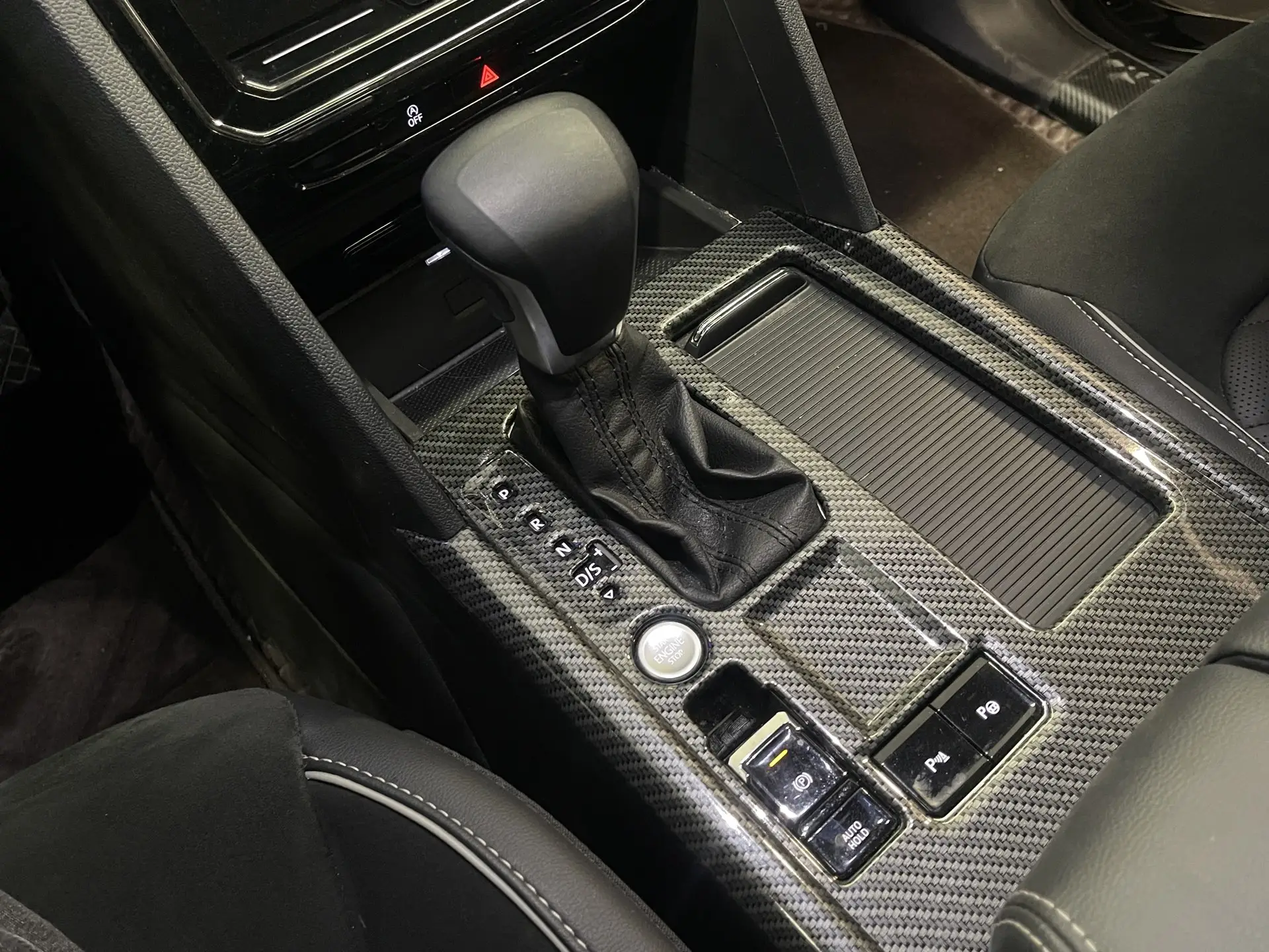 Volkswagen Teramont X, 2021 20