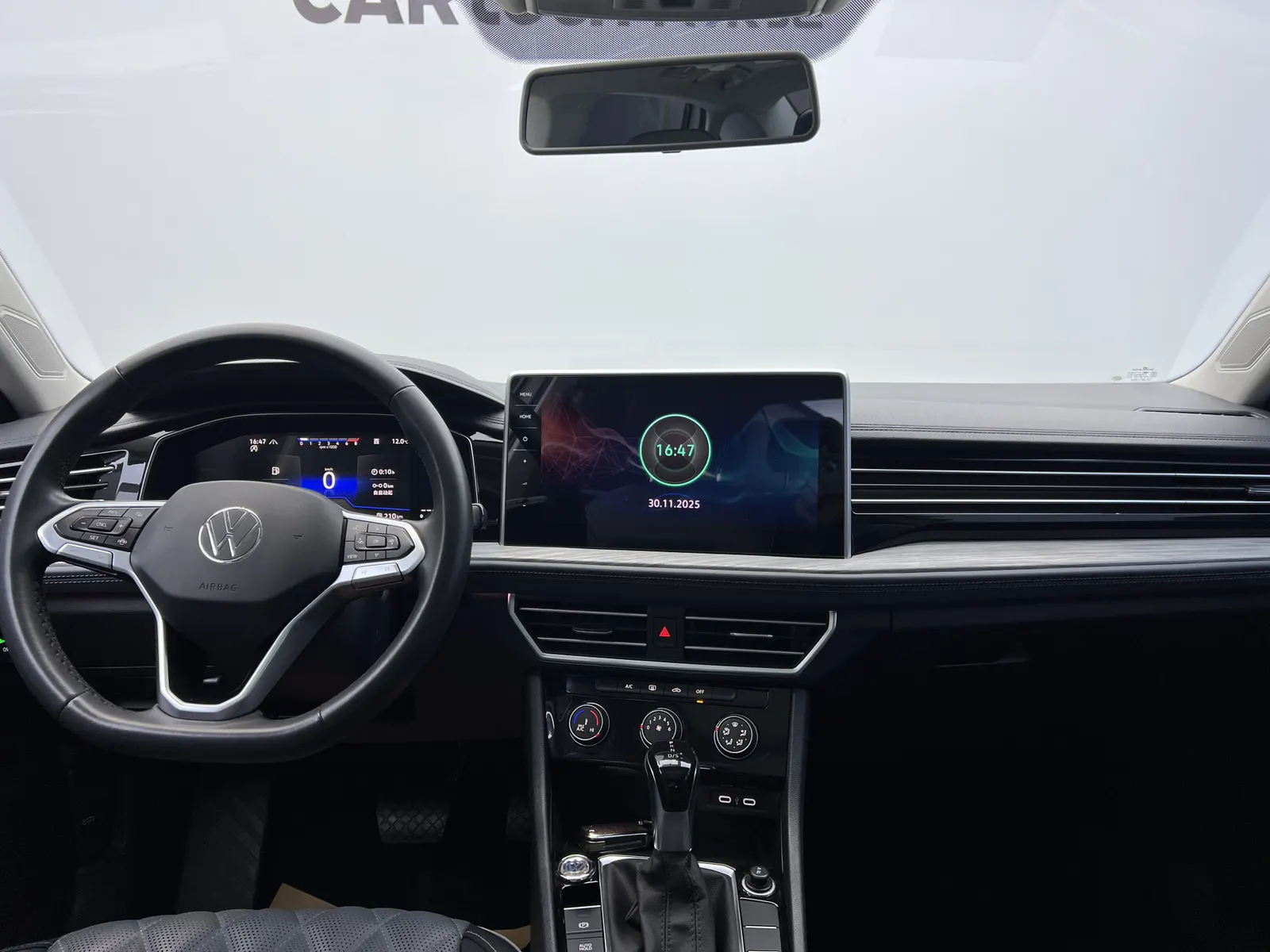 Volkswagen Sagitar, 2023 21