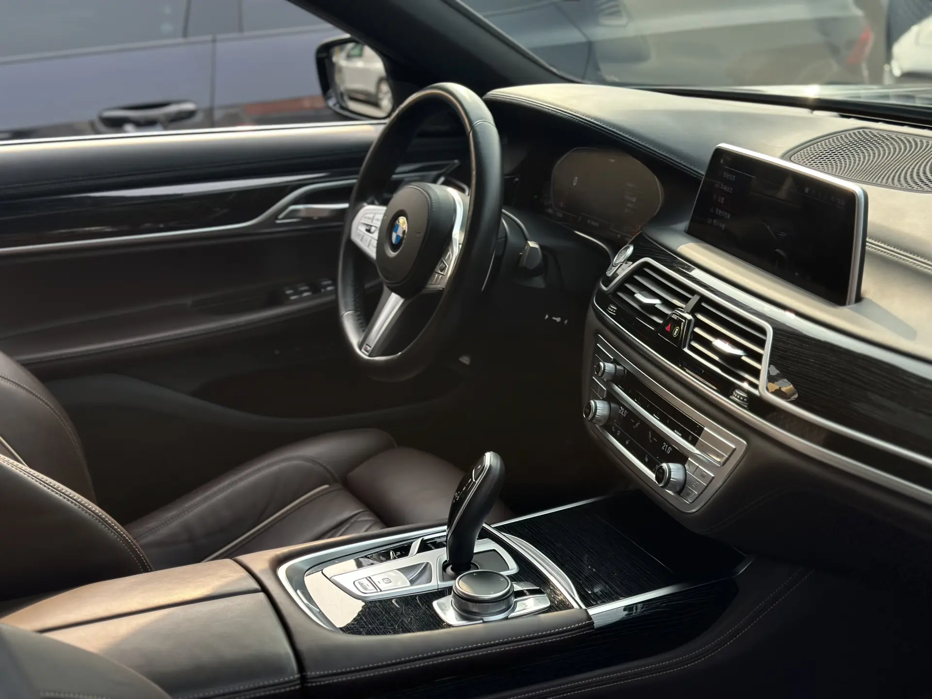 BMW 730Li, 2021 27