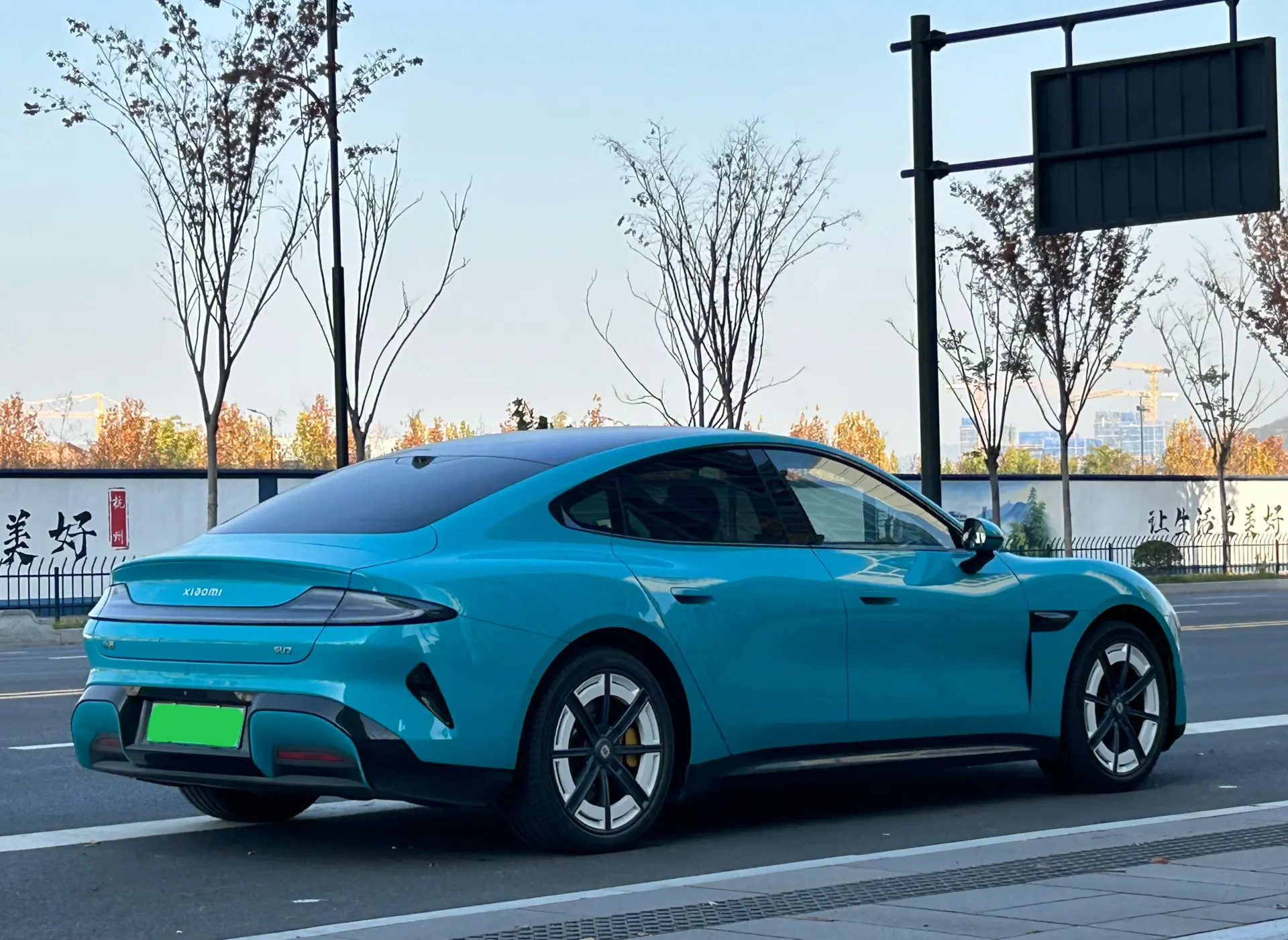 Xiaomi SU7, 2025 3