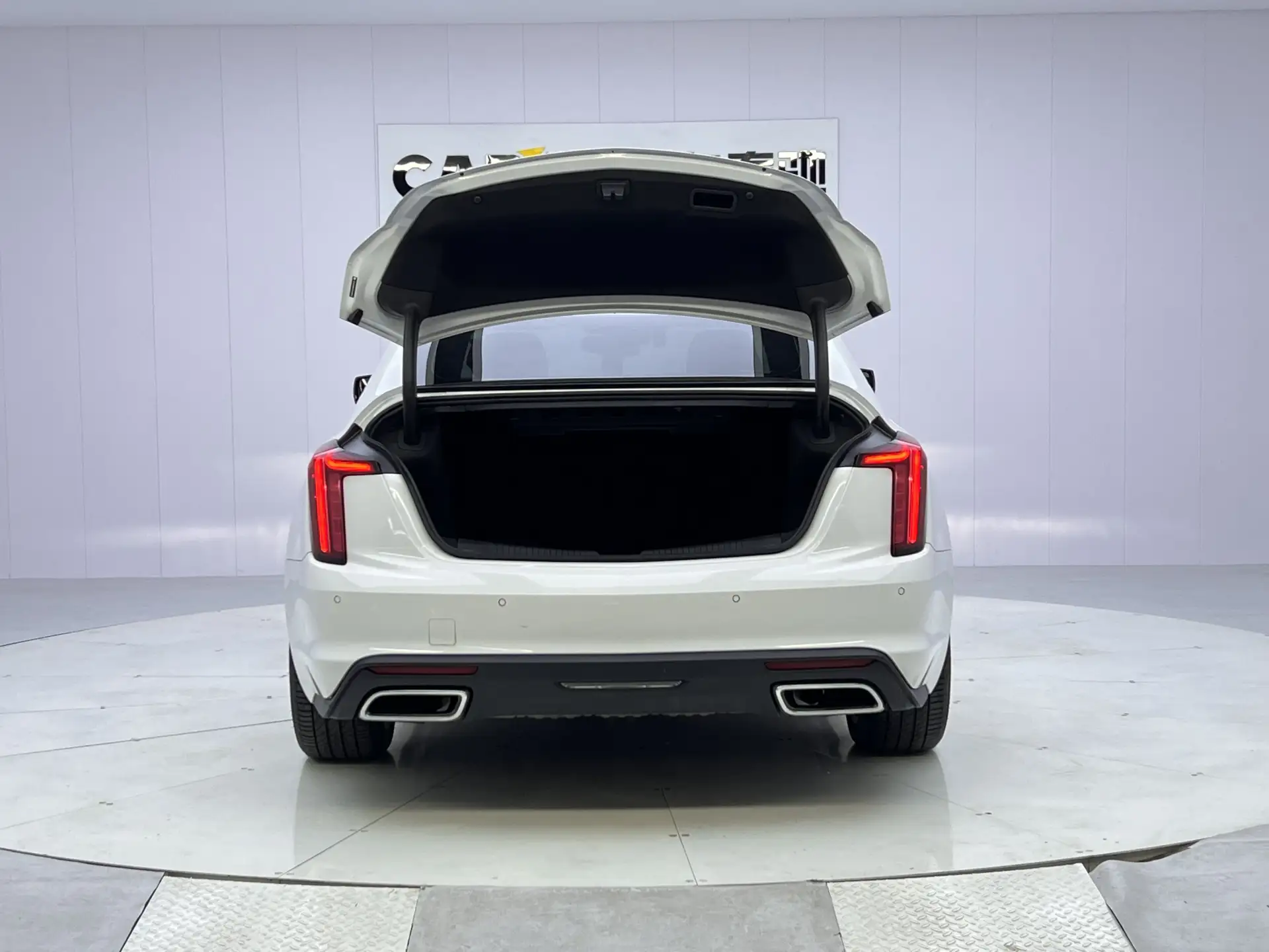 Cadillac CT5, 2022 6