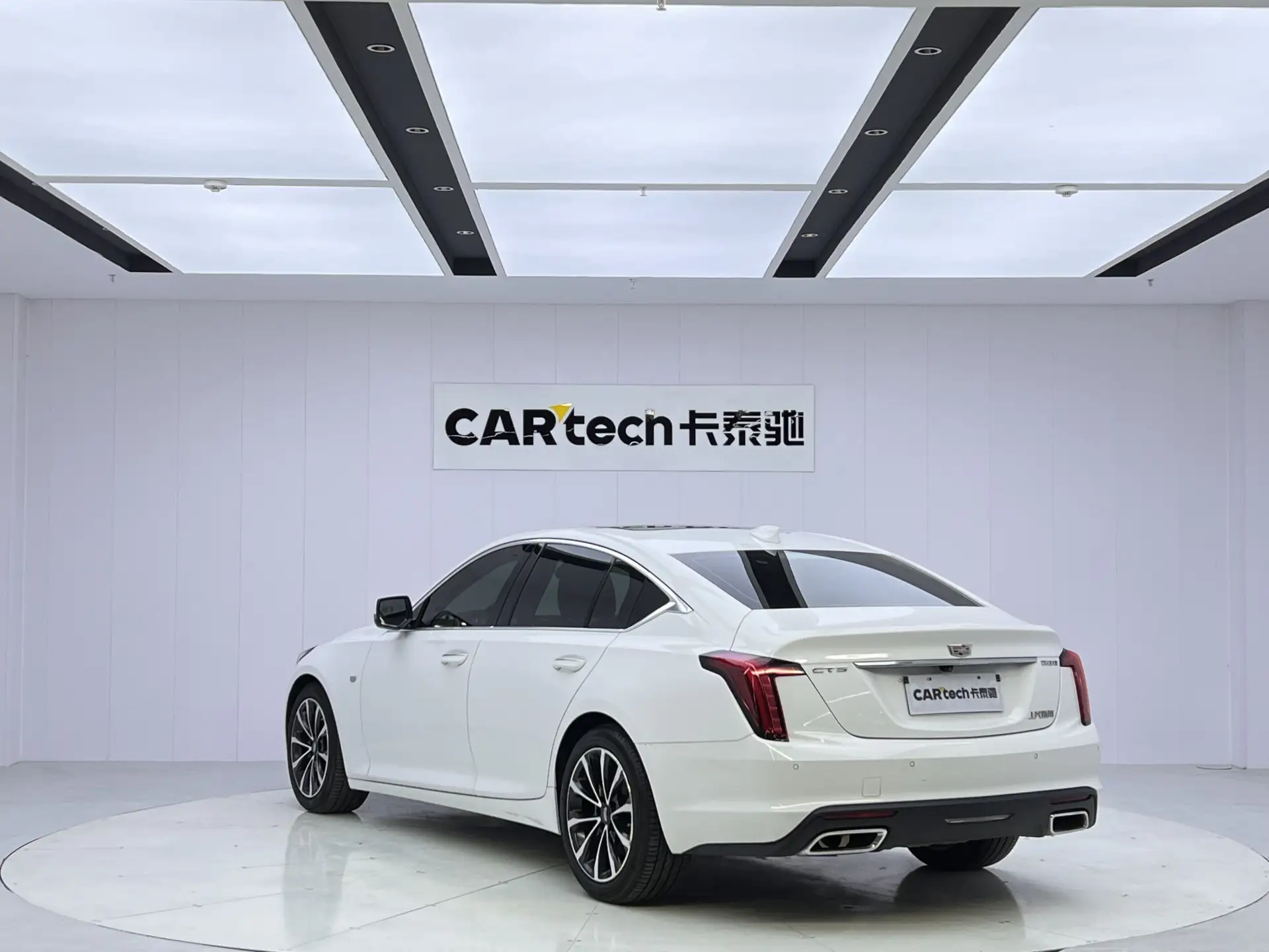 Cadillac CT5, 2022 7