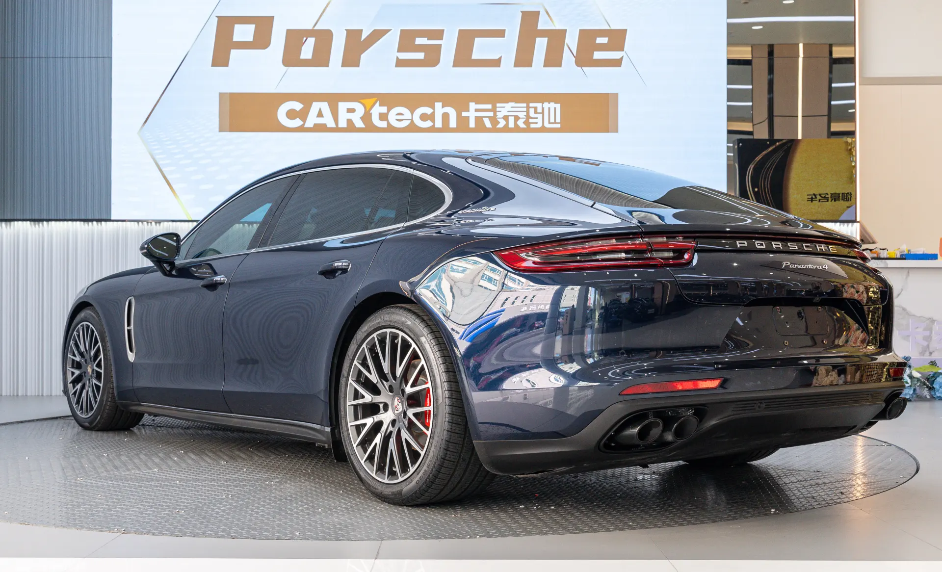 Porsche Panamera, 2021 4