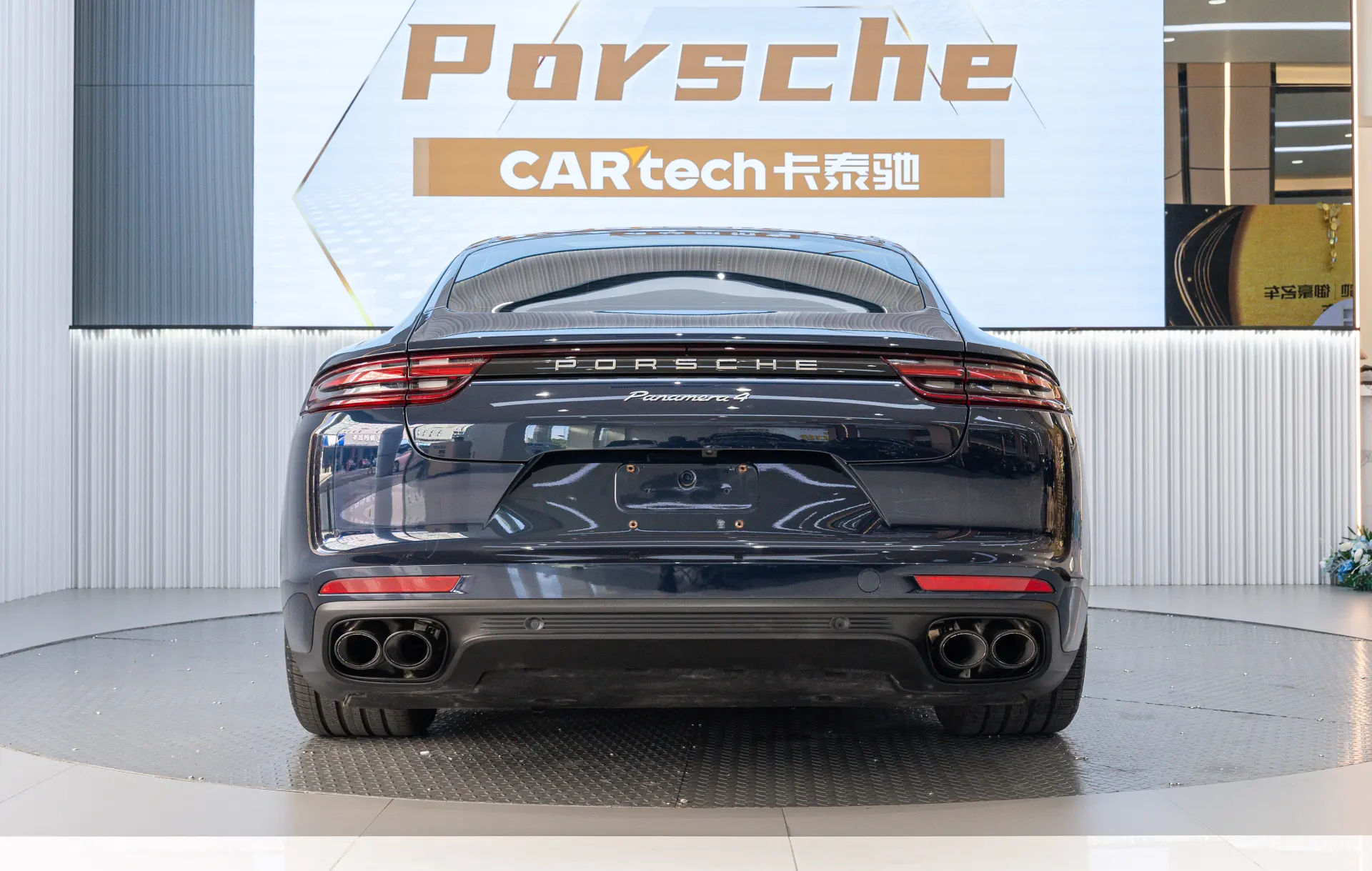 Porsche Panamera, 2021 3