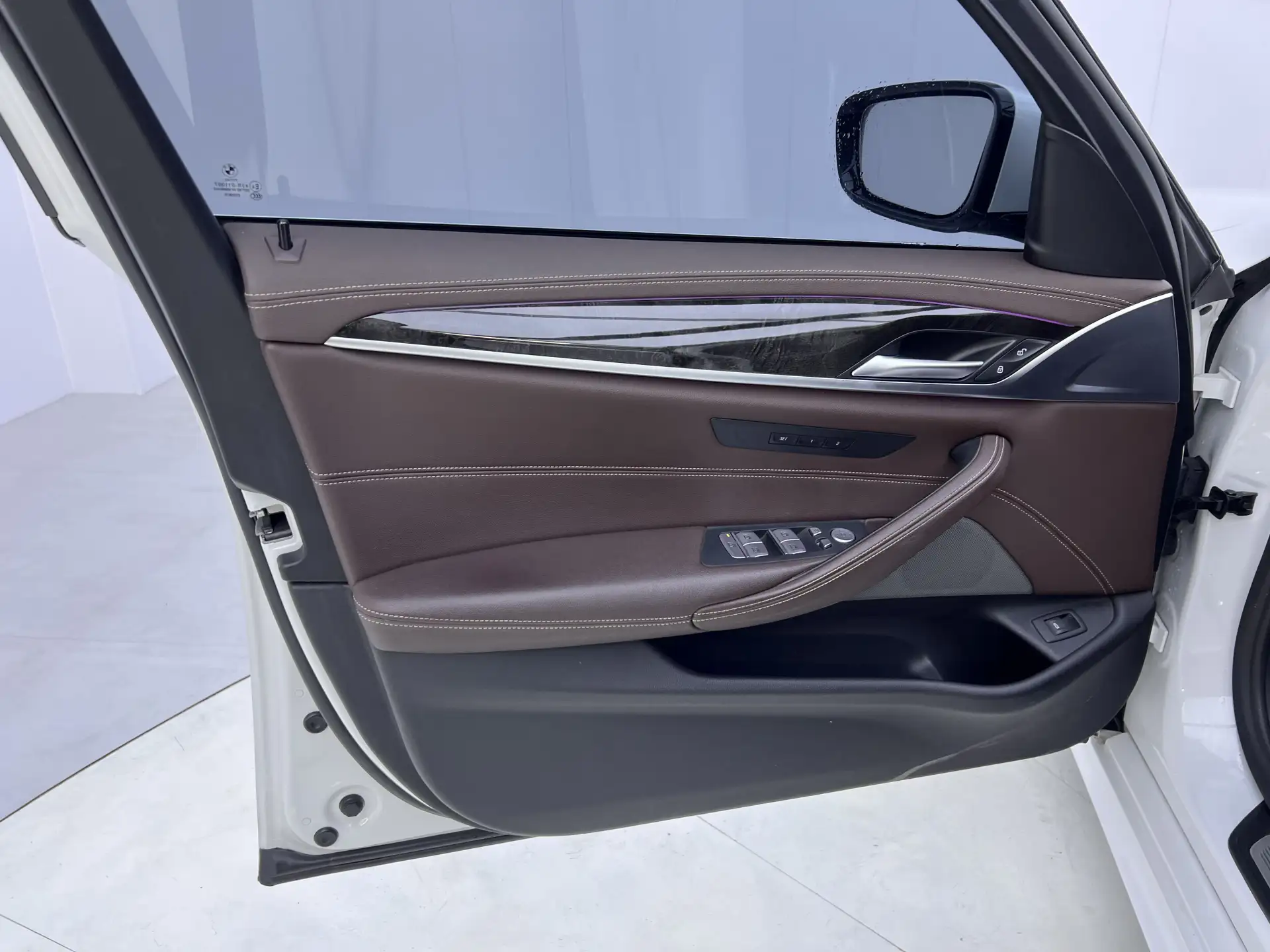 BMW 525Li, 2022 17