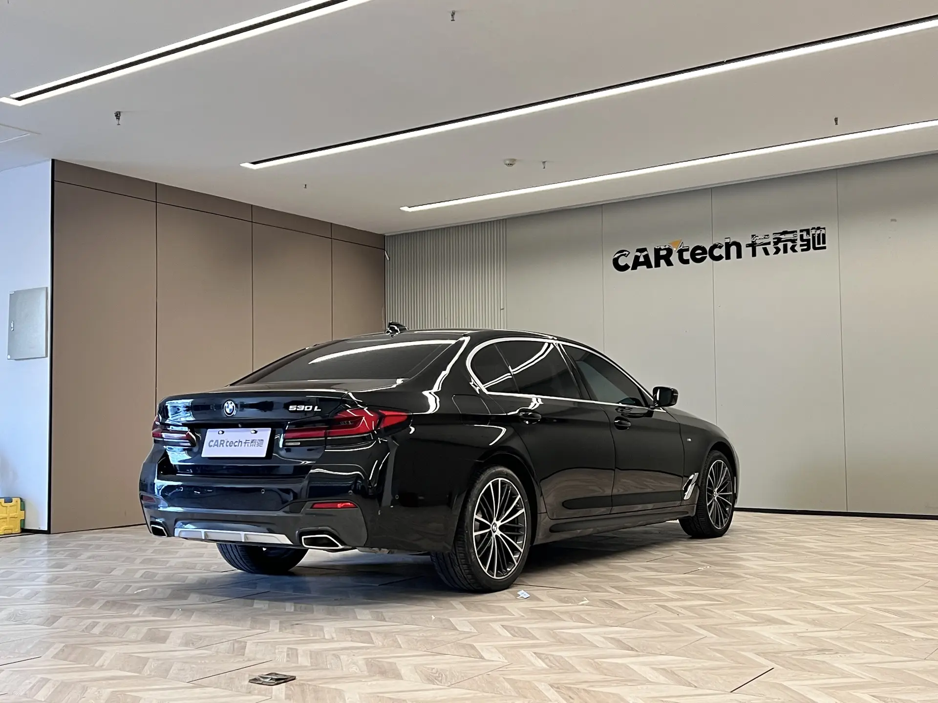 BMW 530Li, 2021 все фото