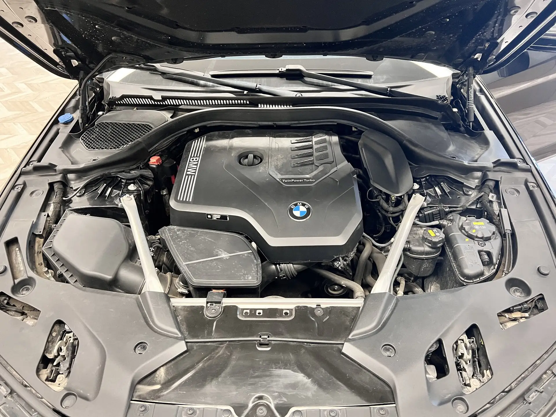BMW 530Li, 2021 12