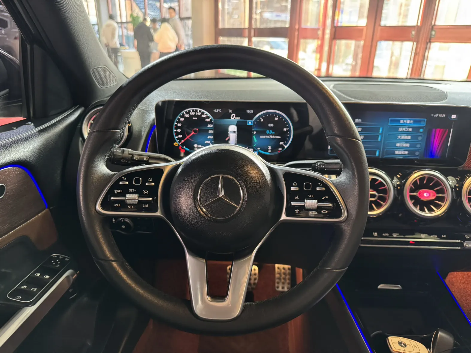 Mercedes-Benz GLB, 2020 14