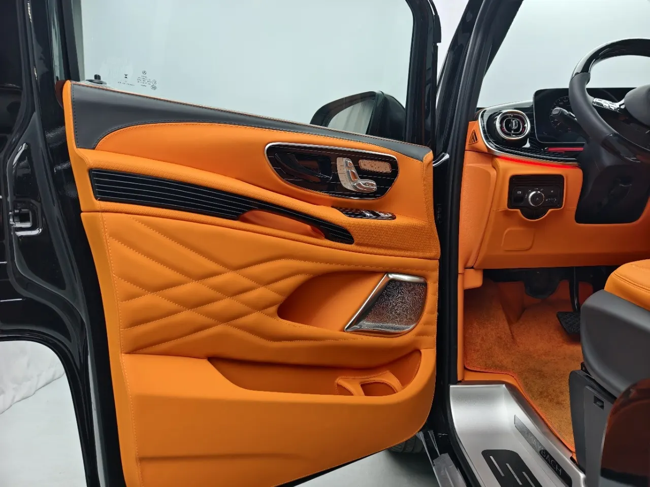 Mercedes-Benz Vito, 2025 8