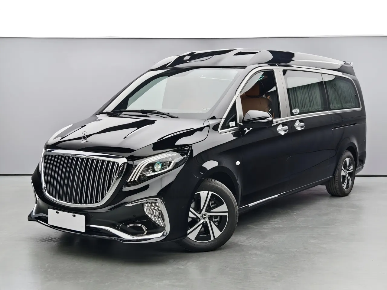 Mercedes-Benz Vito, 2025 2