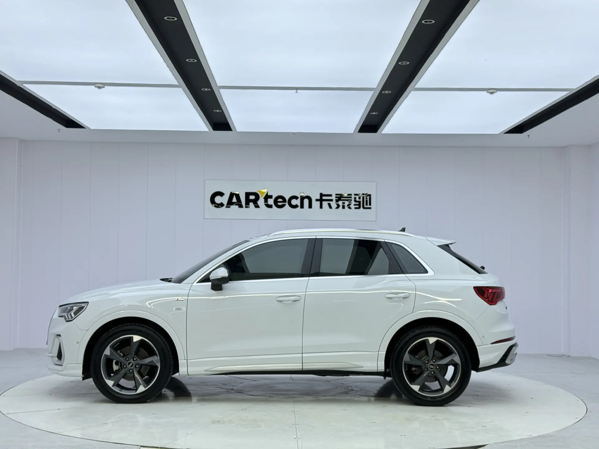 Audi Q3 35 TFSI, 2023 8