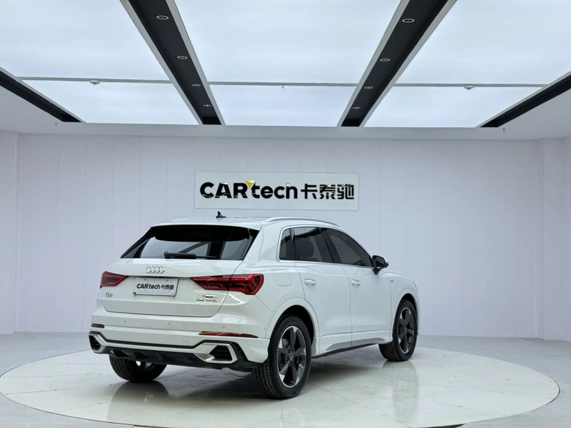 Audi Q3 35 TFSI, 2023 все фото