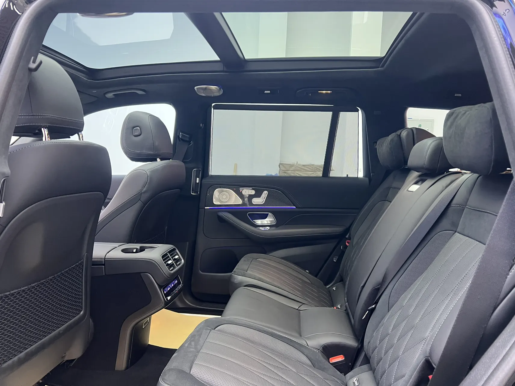 Mercedes-Benz GLS 63 4MATIC, 2025 29