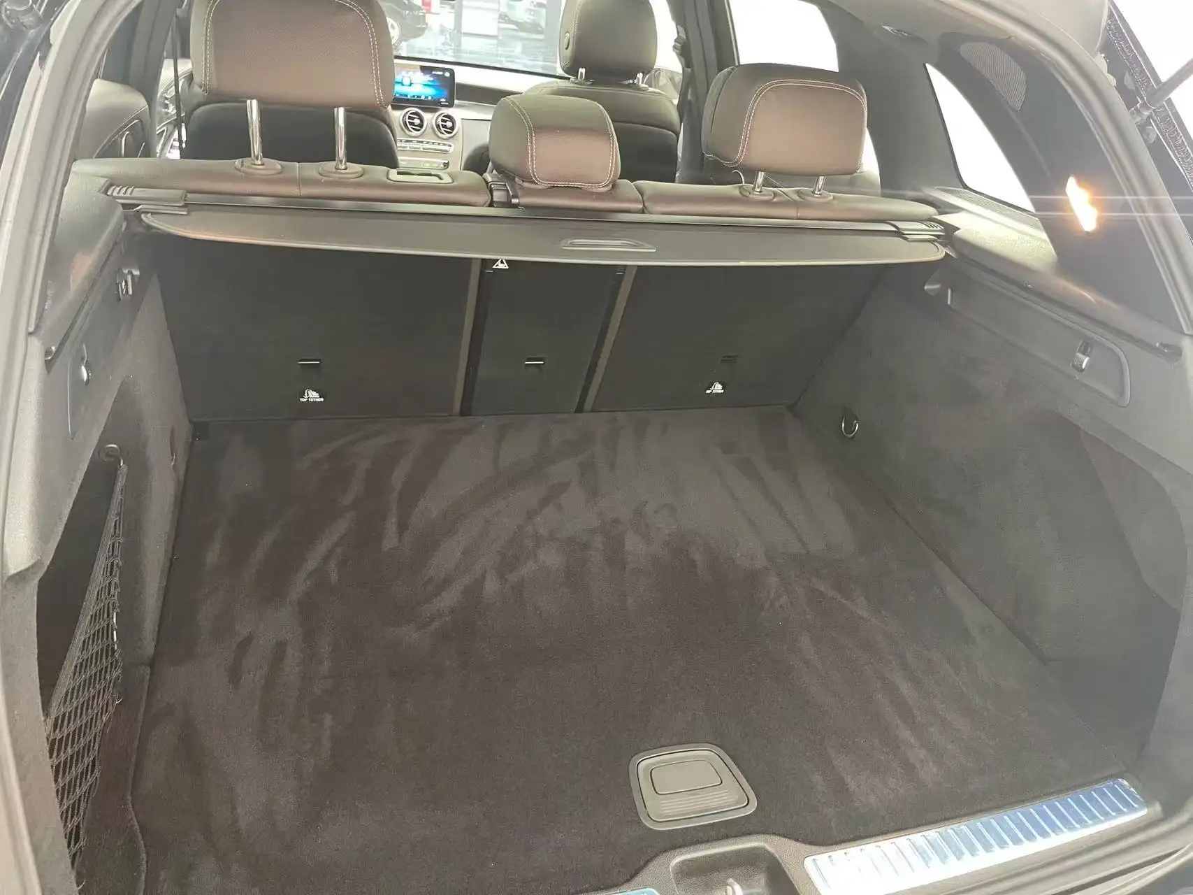 Mercedes-Benz GLC 260 L, 2020 8