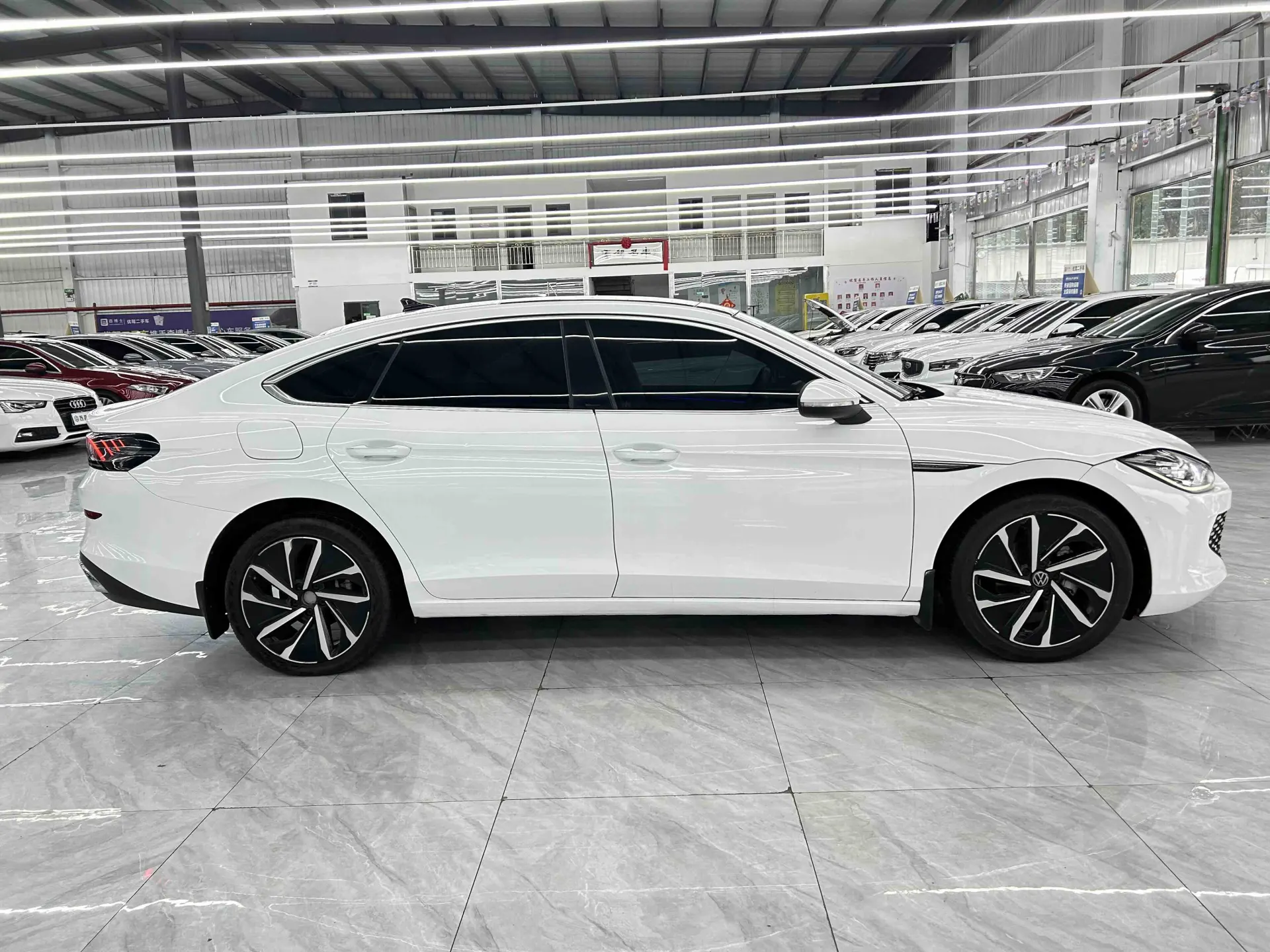 Volkswagen Lamando, 2022 4