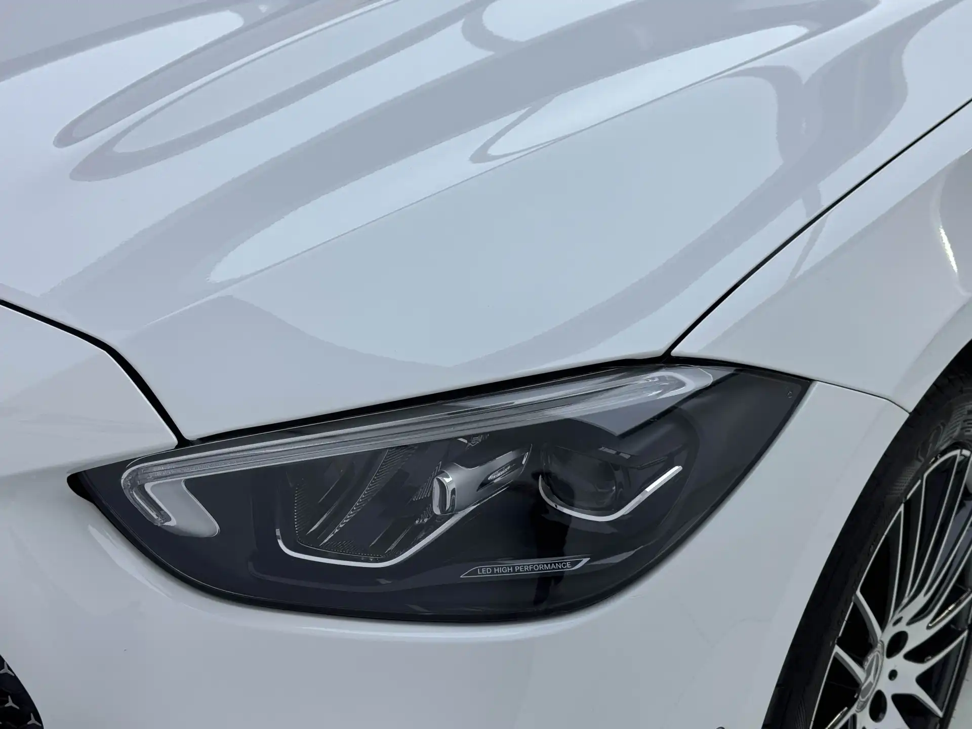 Mercedes-Benz C 260 L, 2023 9