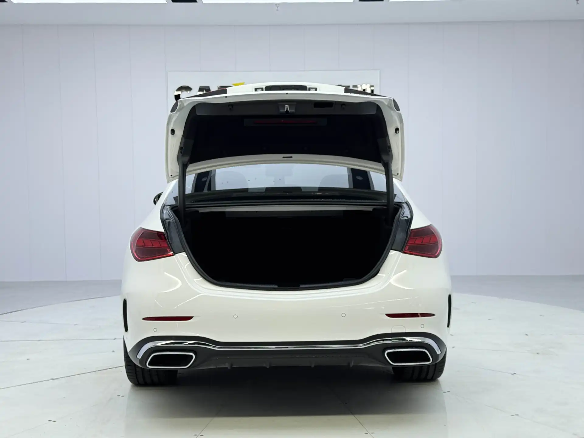 Mercedes-Benz C 260 L, 2023 13