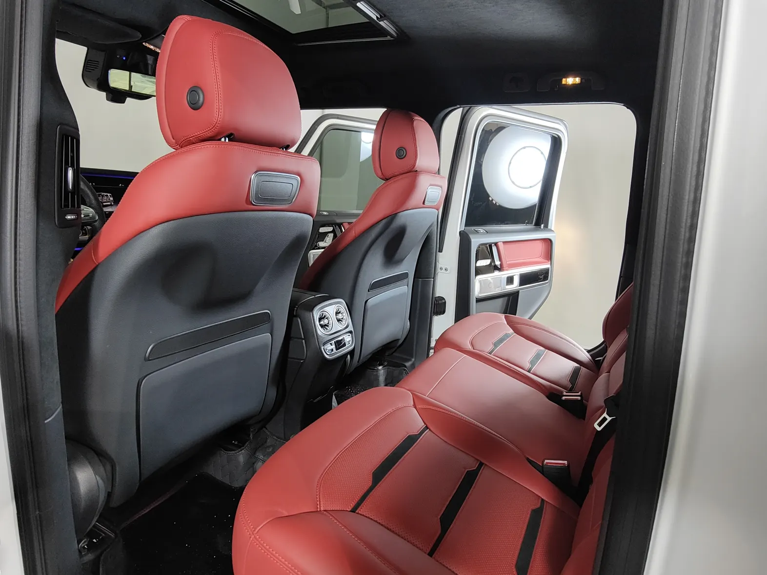 Mercedes-Benz G 63, 2024 20