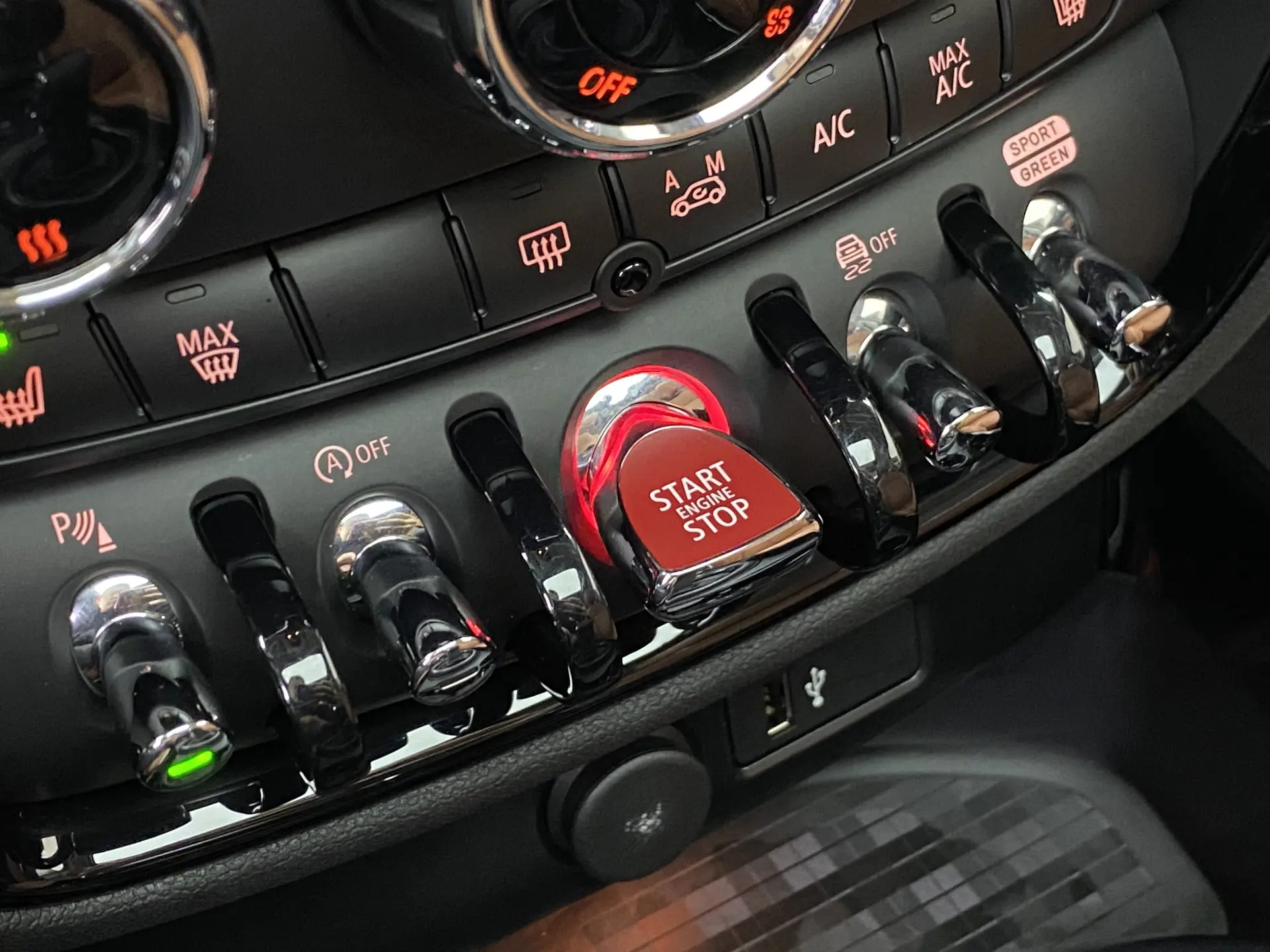 Mini Clubman, 2023 27