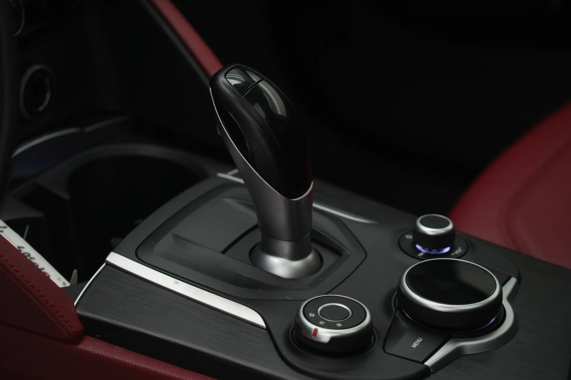 Alfa Romeo Stelvio, 2019 21