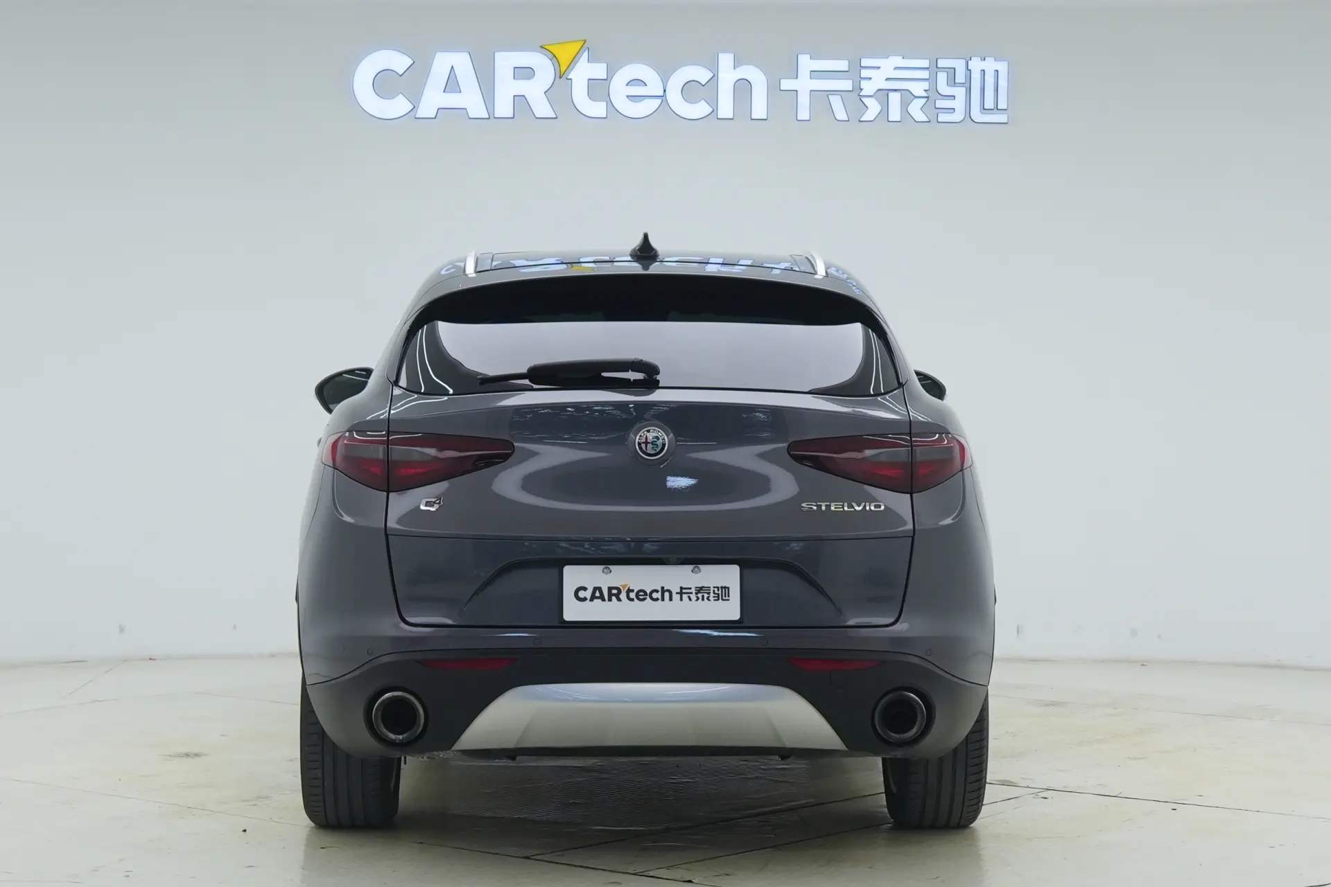 Alfa Romeo Stelvio, 2019 6