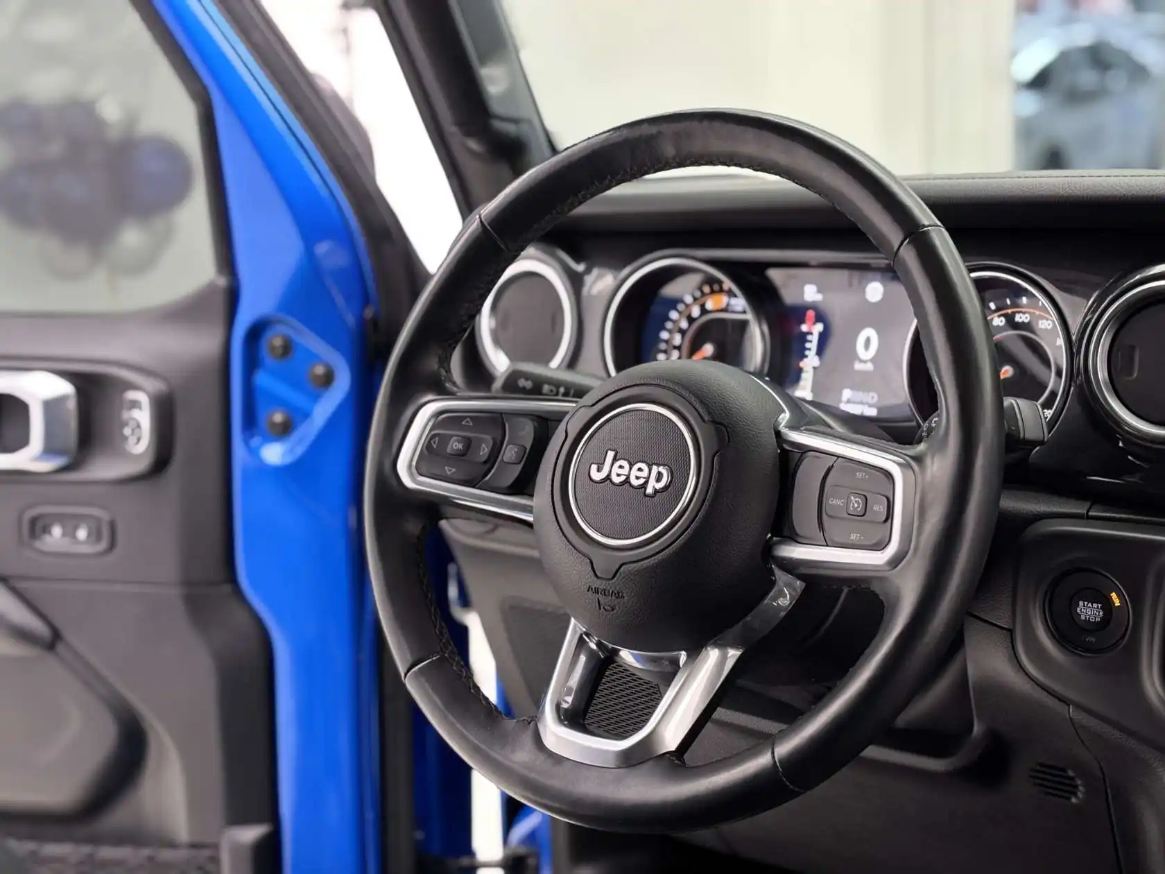 Jeep Wrangler, 2023 13