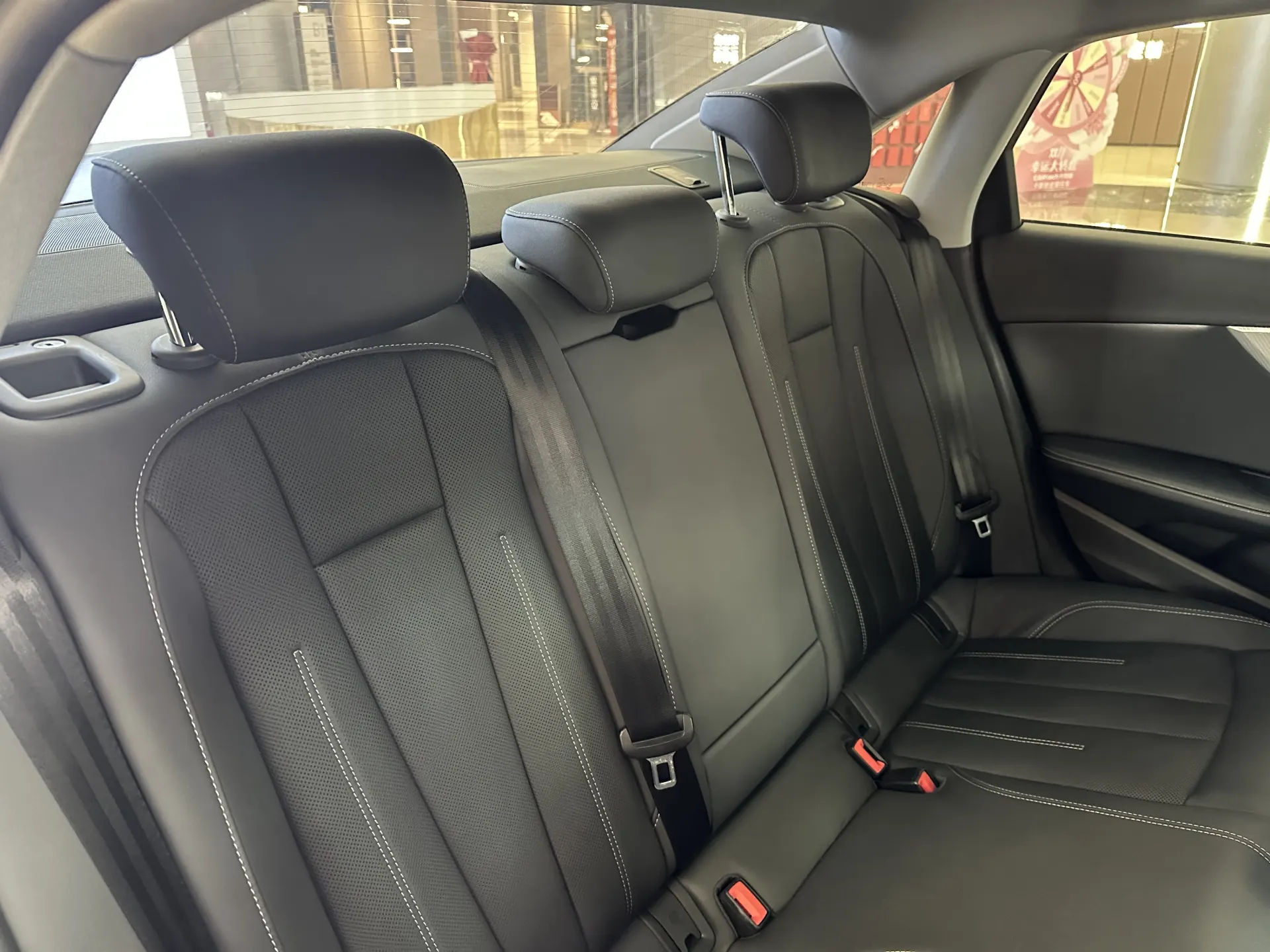Audi A4L 40 TFSI, 2021 26