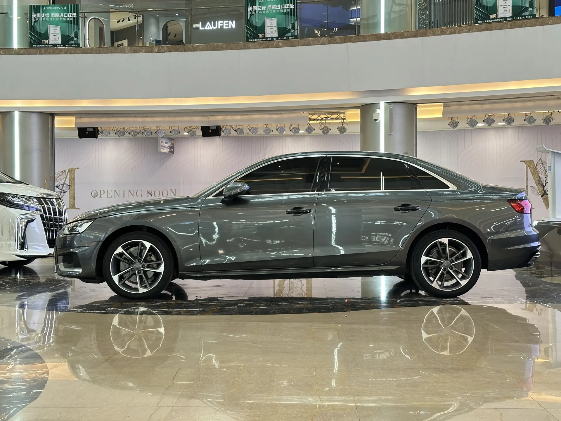 Audi A4L 40 TFSI, 2021 11