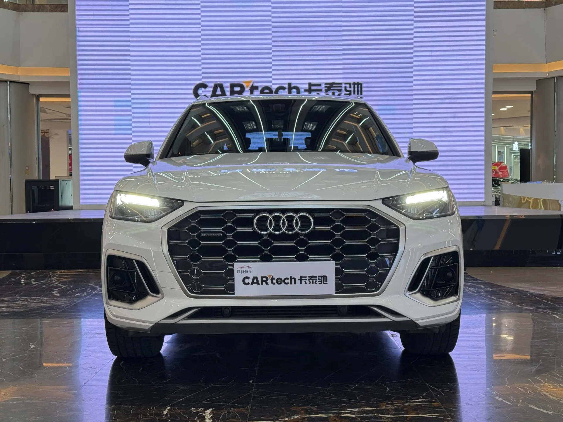 Audi Q5L 40, 2021 3