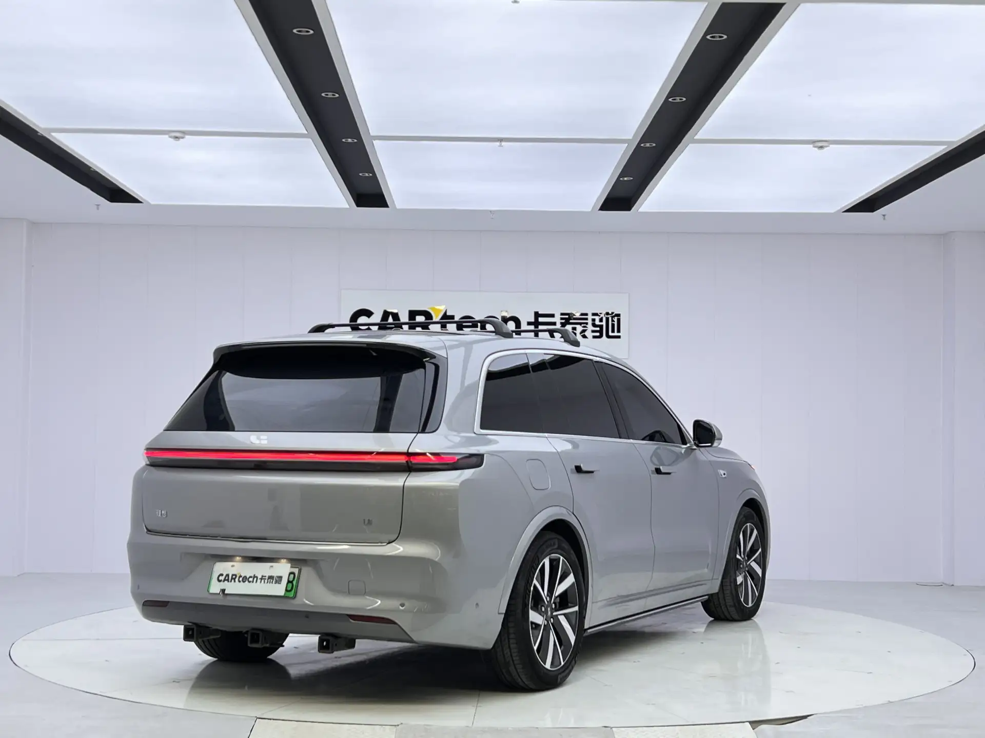 Li Auto L8, 2024 все фото