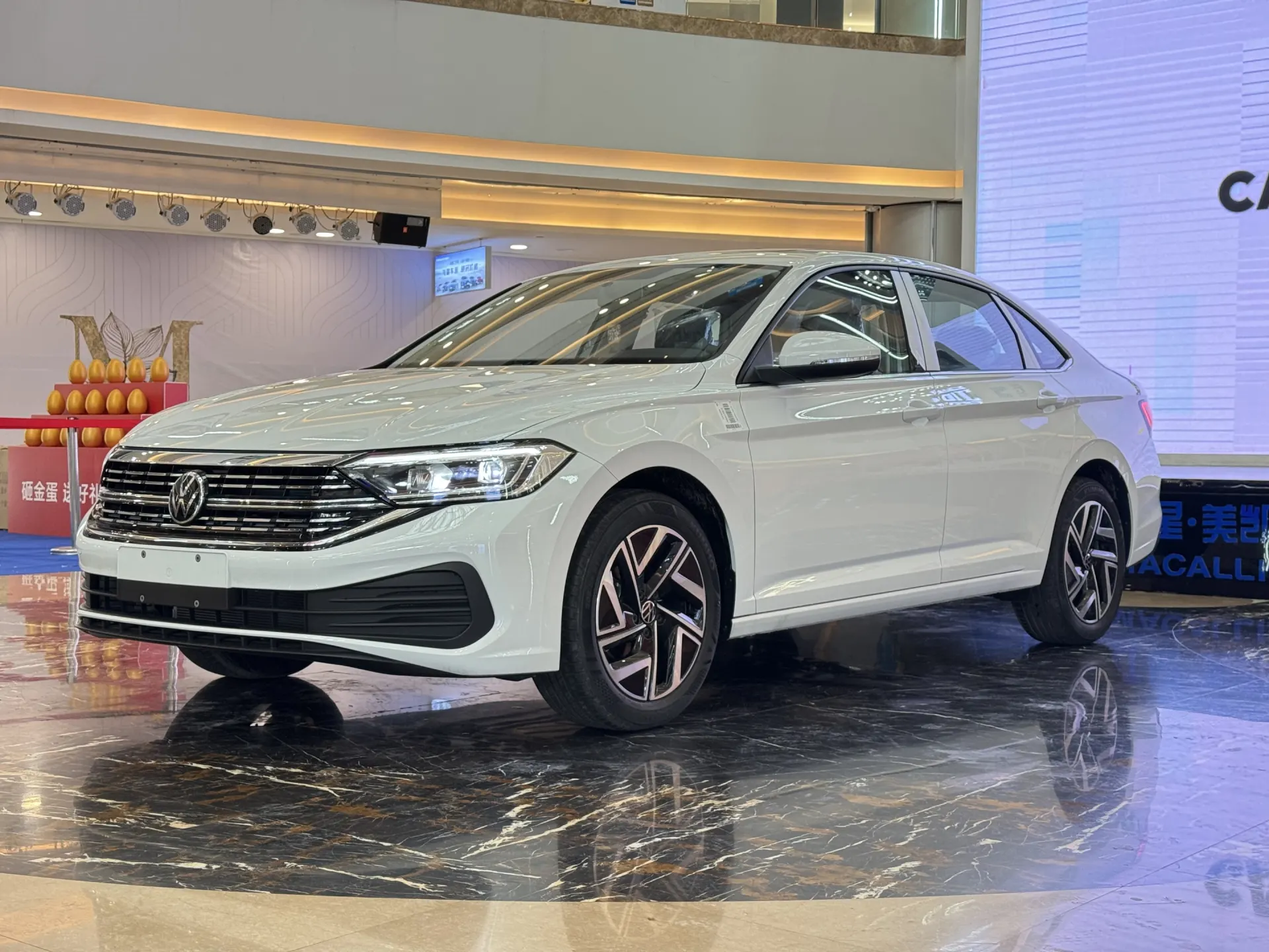 Volkswagen Sagitar