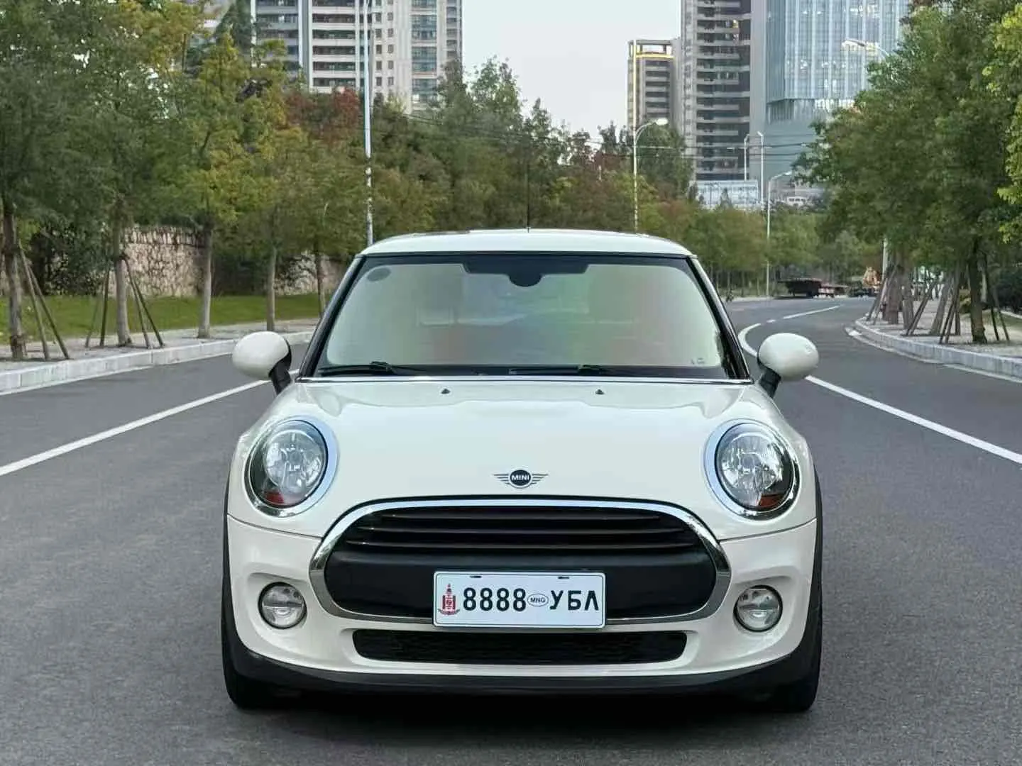 Mini ONE, 2019 2