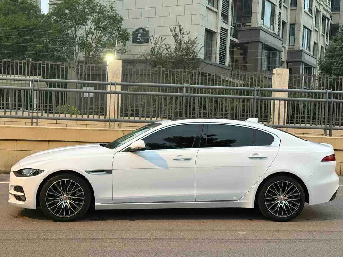 Jaguar XEL, 2021 6