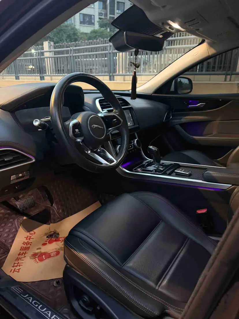 Jaguar XEL, 2021 8
