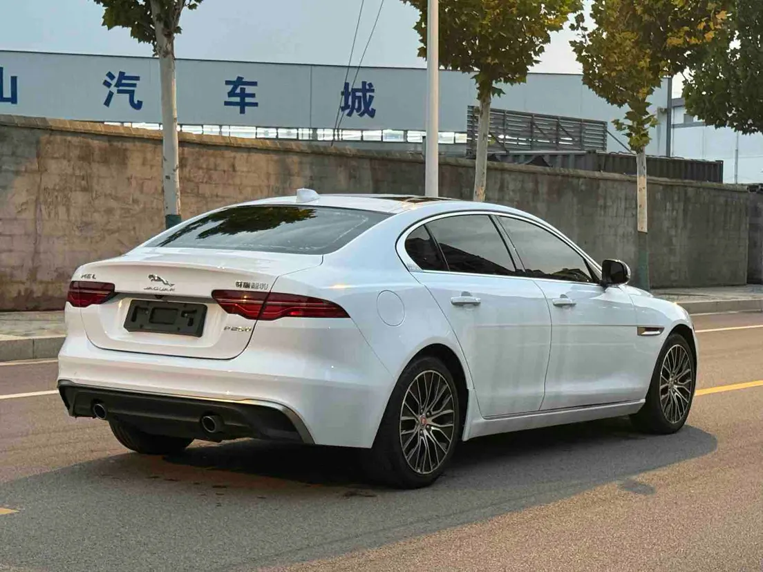 Jaguar XEL, 2021 3