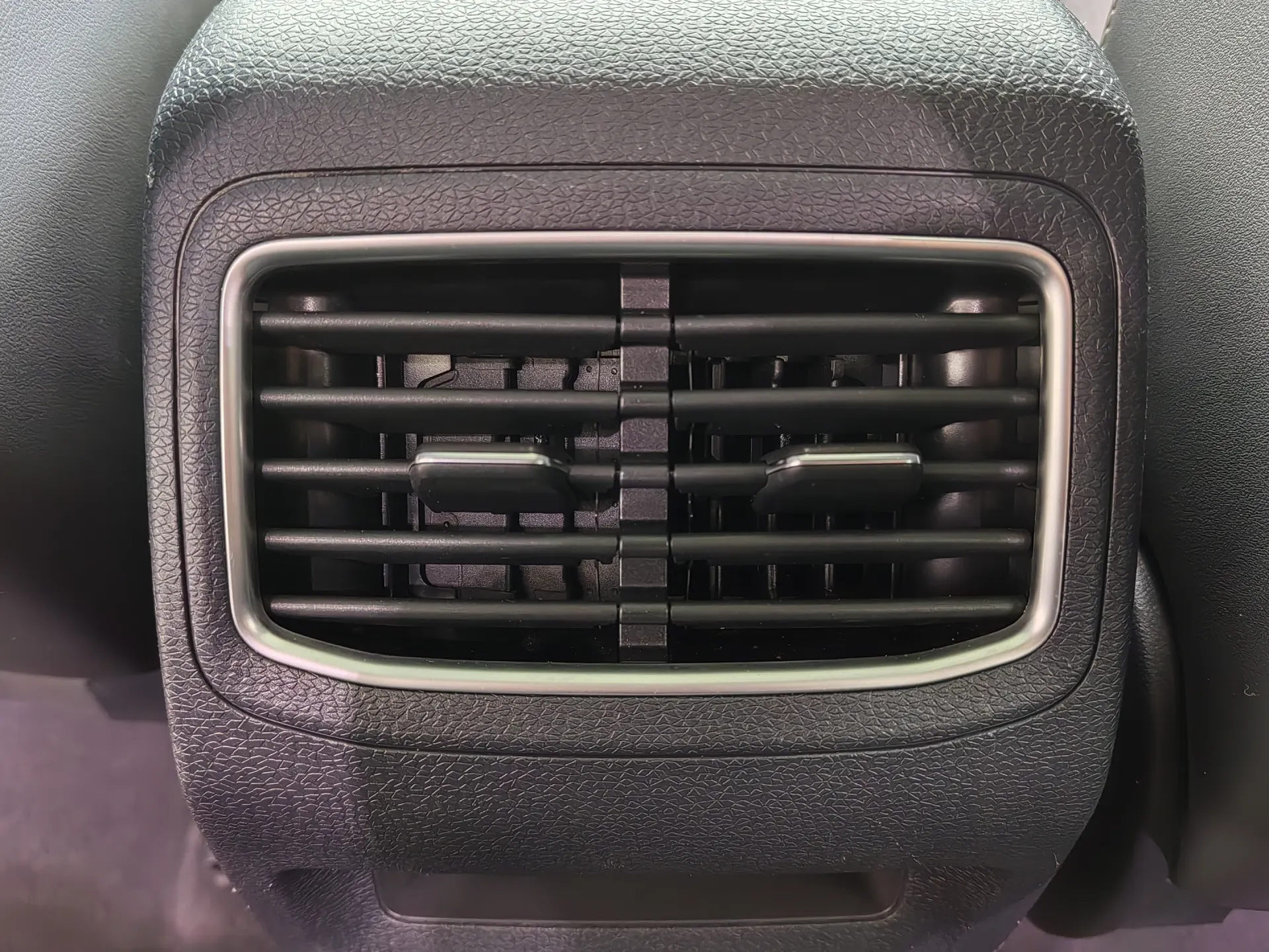 Volkswagen ID.4, 2024 17