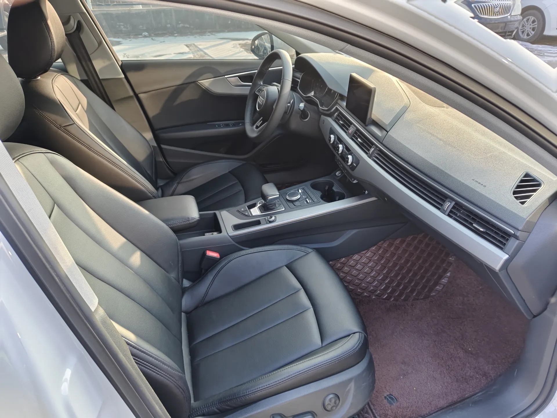 Audi A4L 40 TFSI, 2019 16