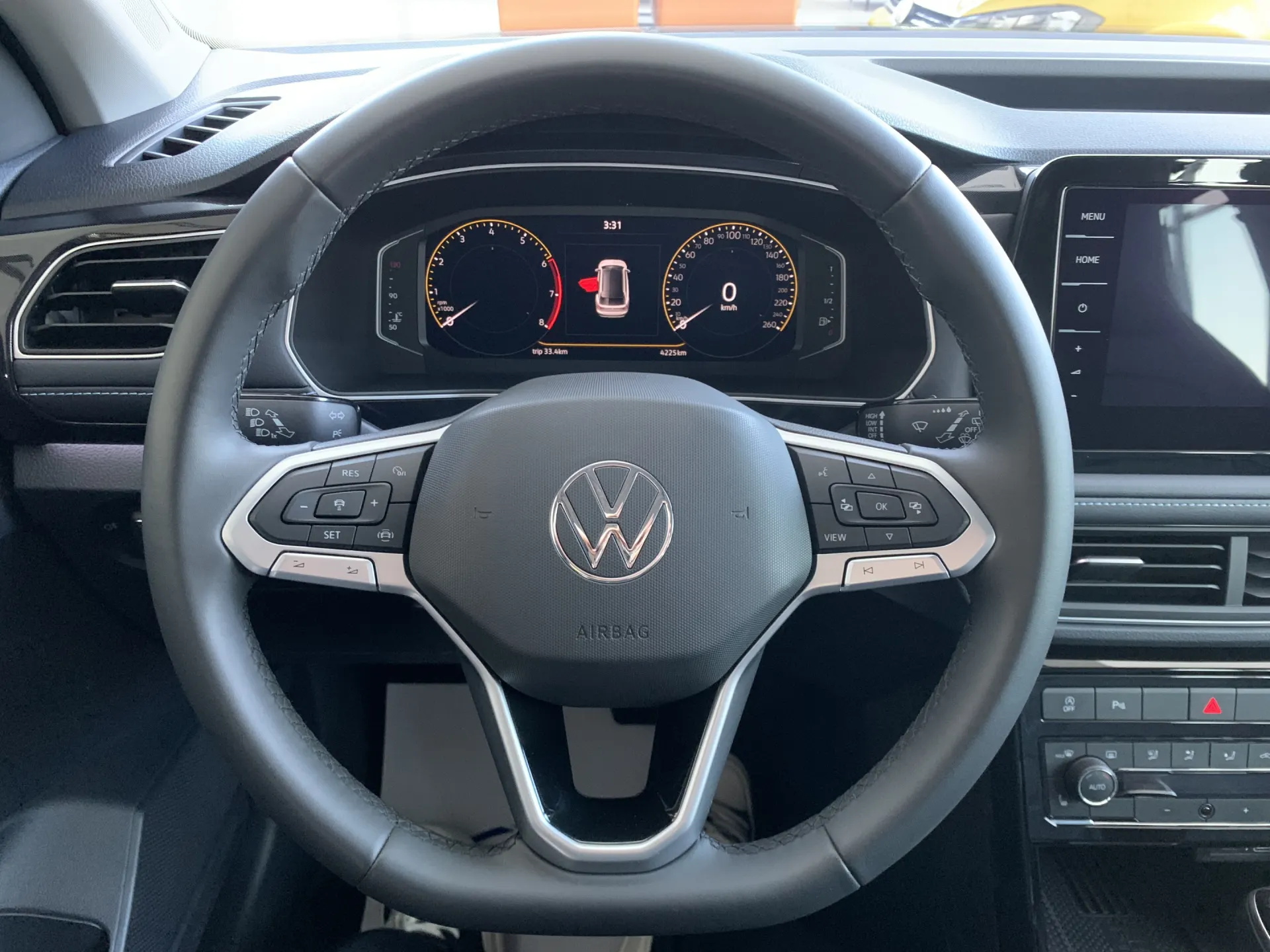 Volkswagen Tharu, 2024 13