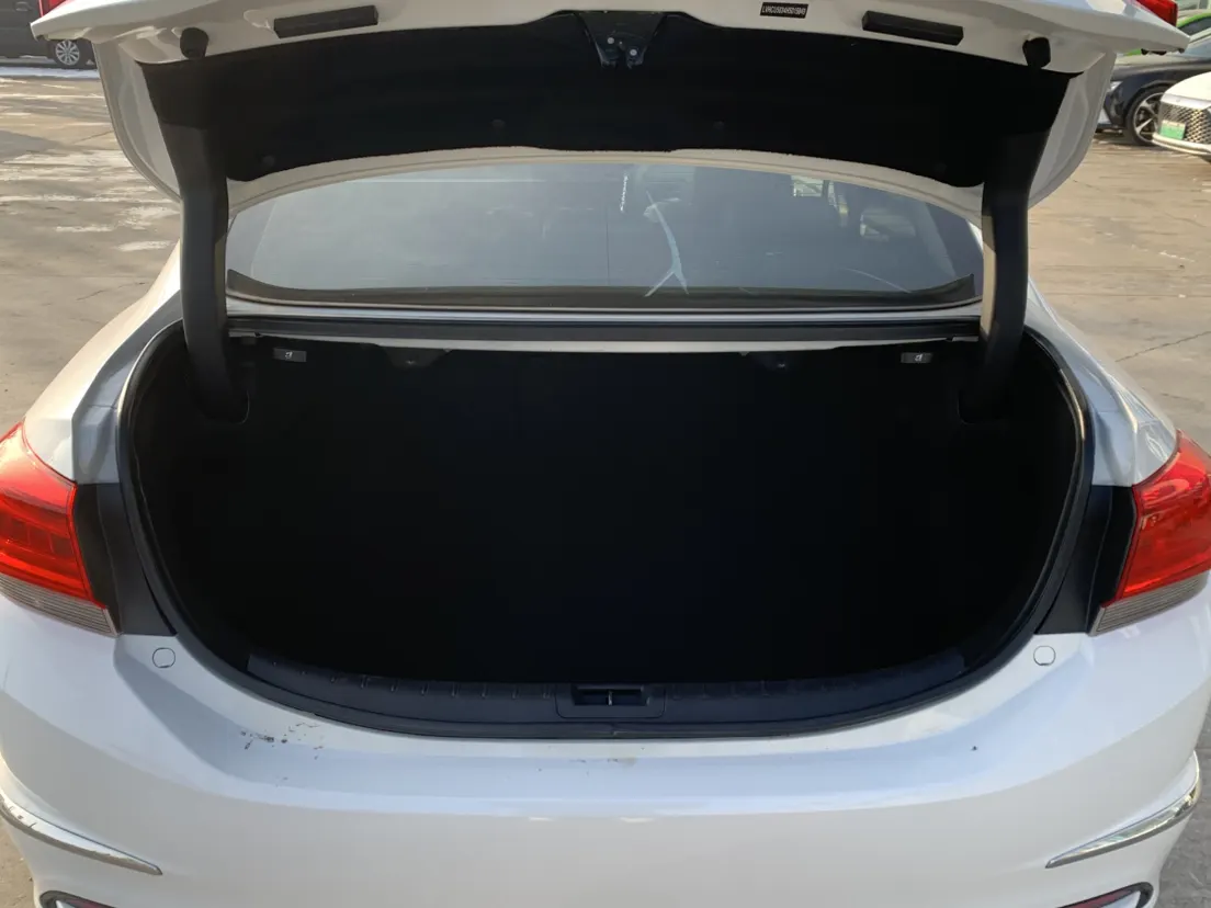 Honda Spirior, 2018 11