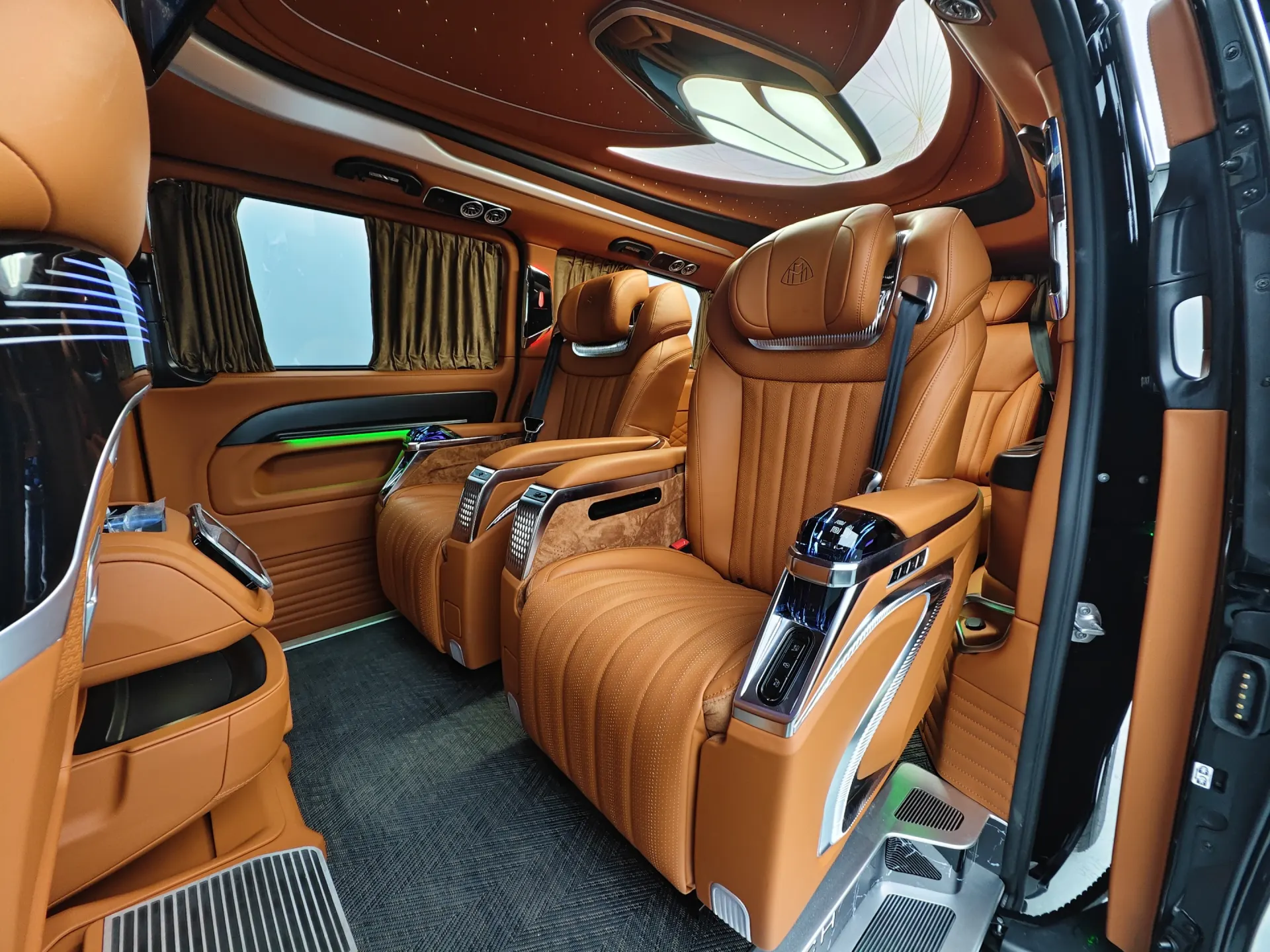 Mercedes-Benz Vito, 2024 18