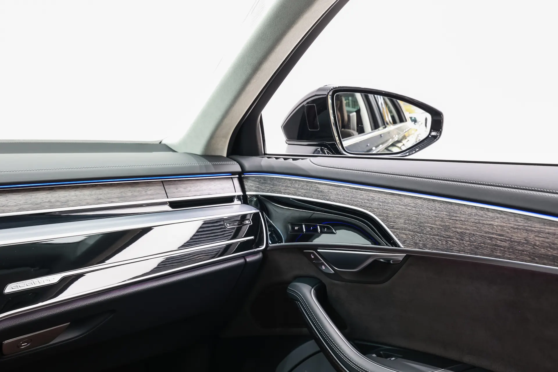Audi A8L 55 TFSI, 2025 23