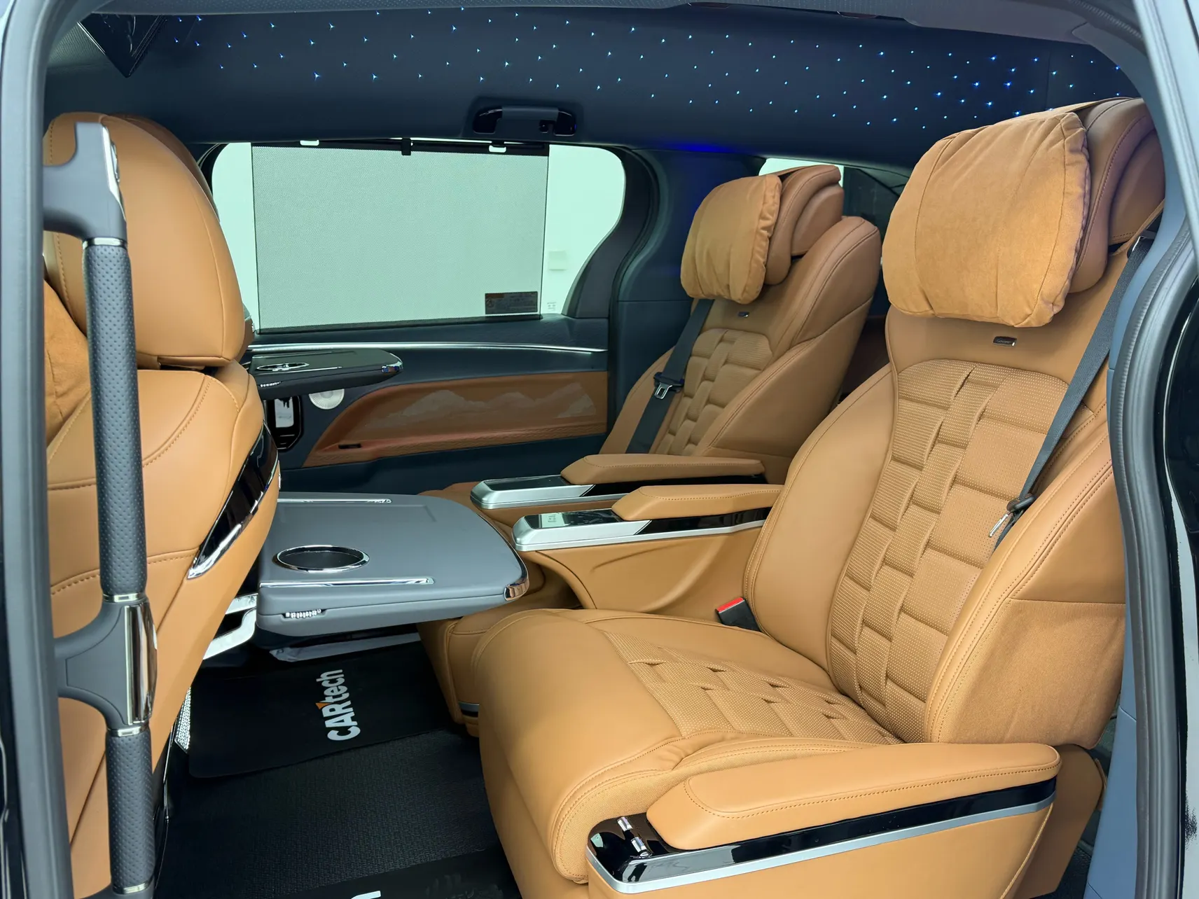 Toyota Granvia, 2025 21