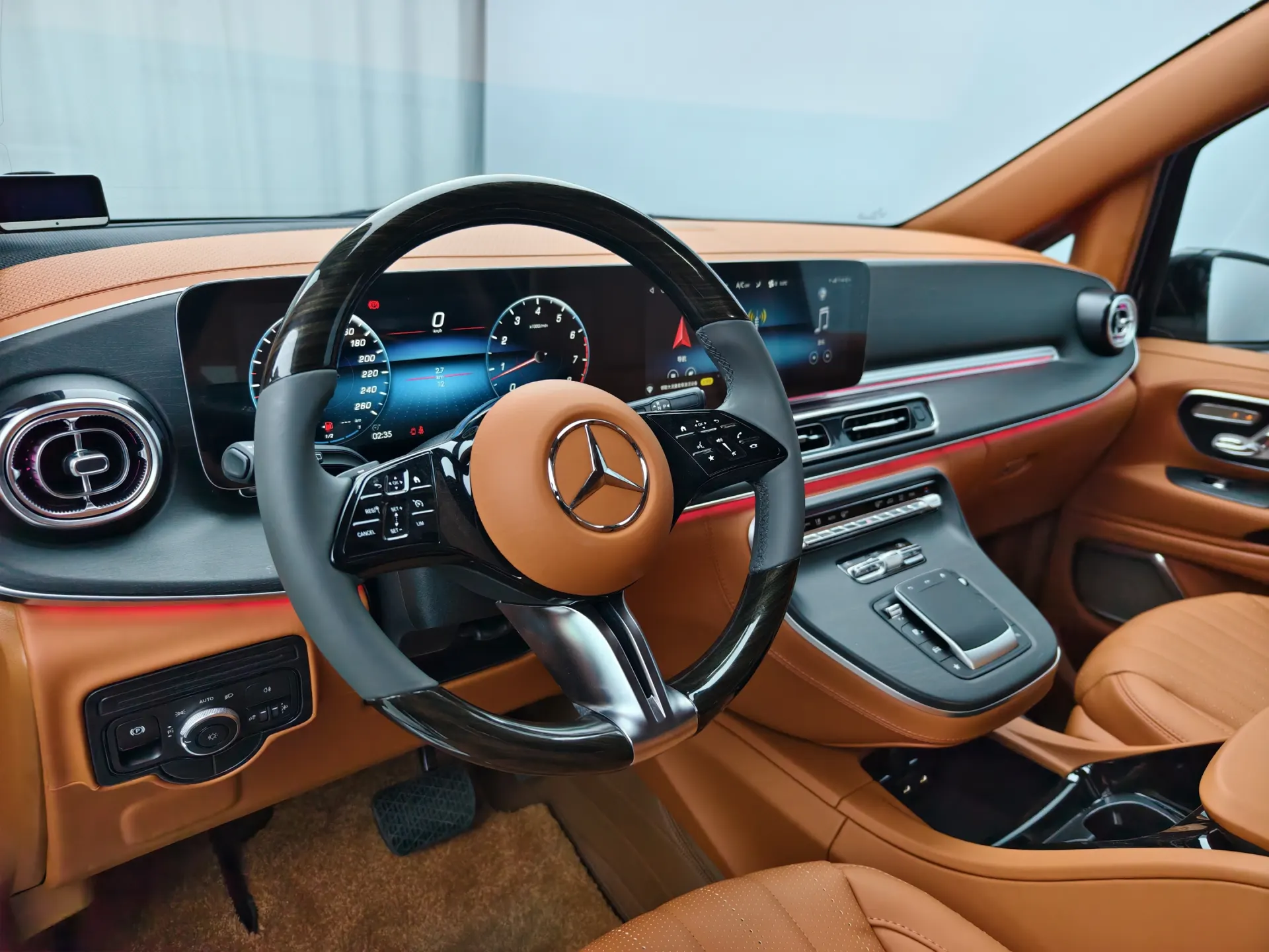 Mercedes-Benz Vito, 2024 9