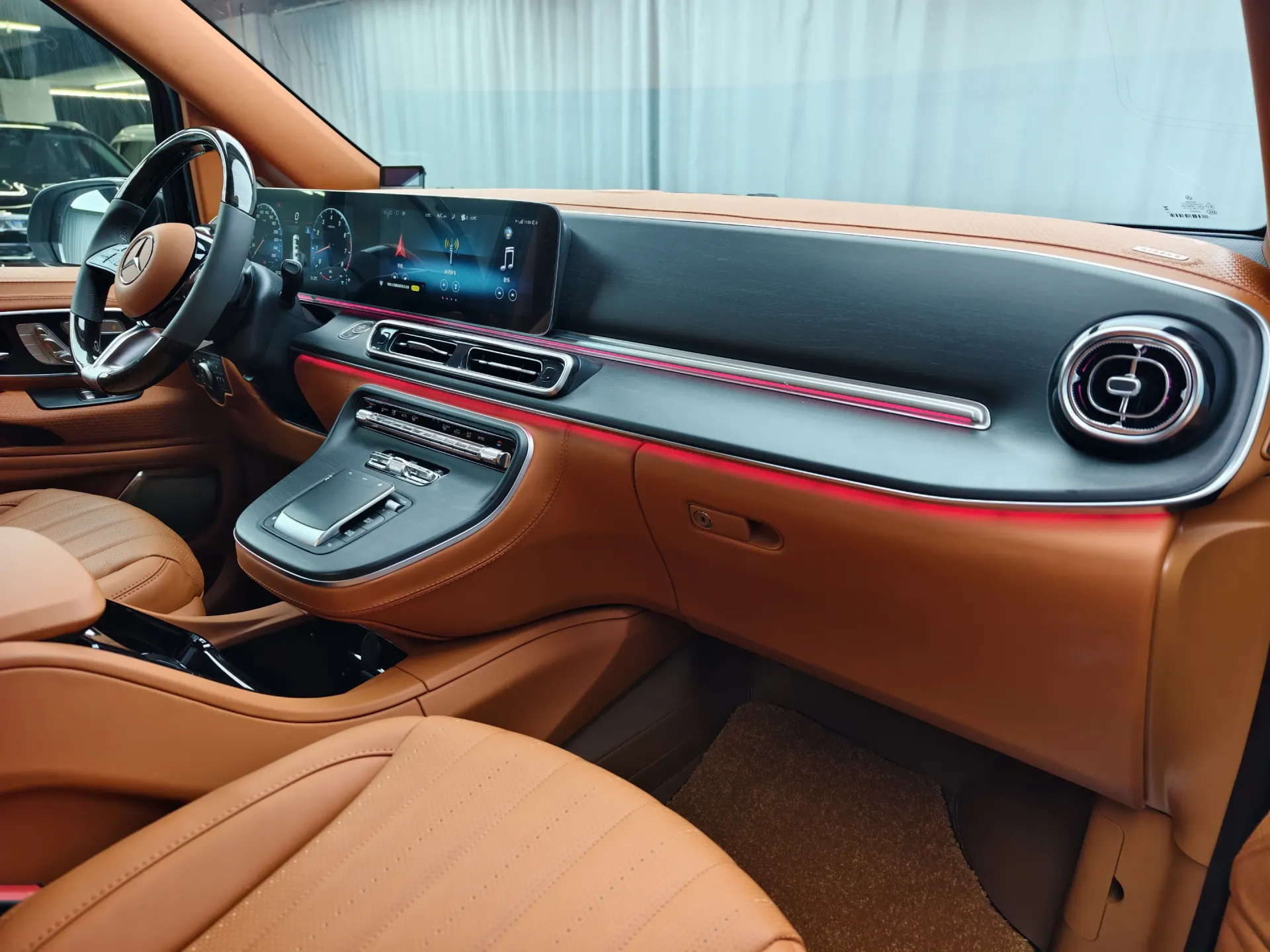 Mercedes-Benz Vito, 2024 13