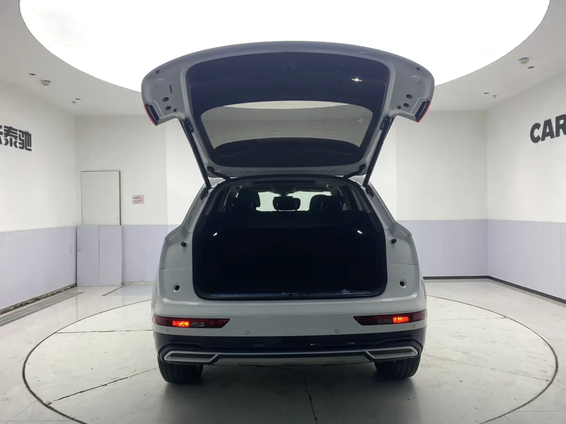 Audi Q5L 40 TFSI, 2022 21