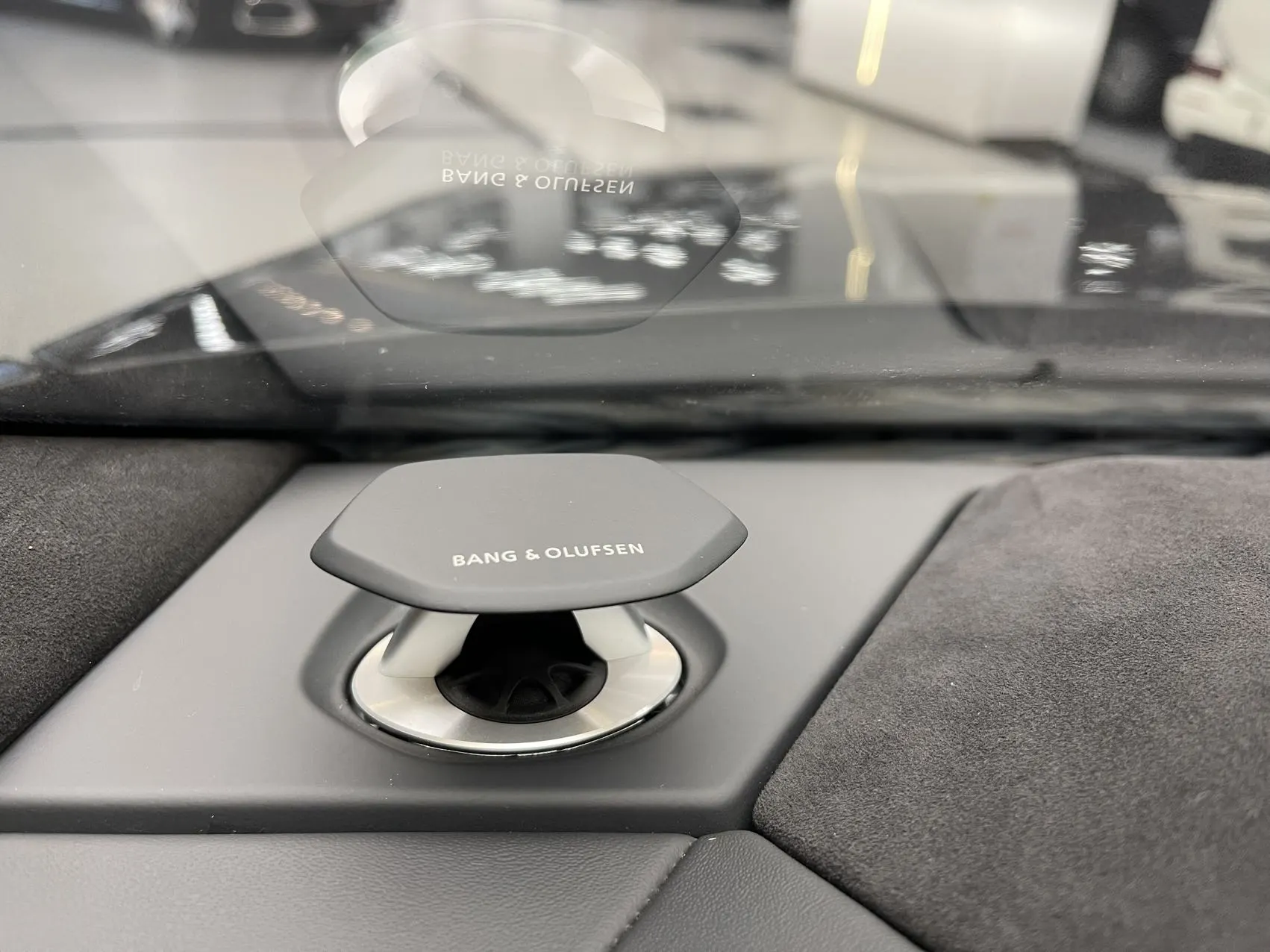 Lamborghini Urus, 2023 25