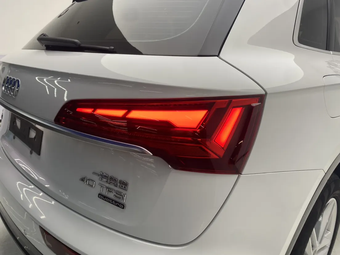Audi Q5L 40 TFSI, 2022 25
