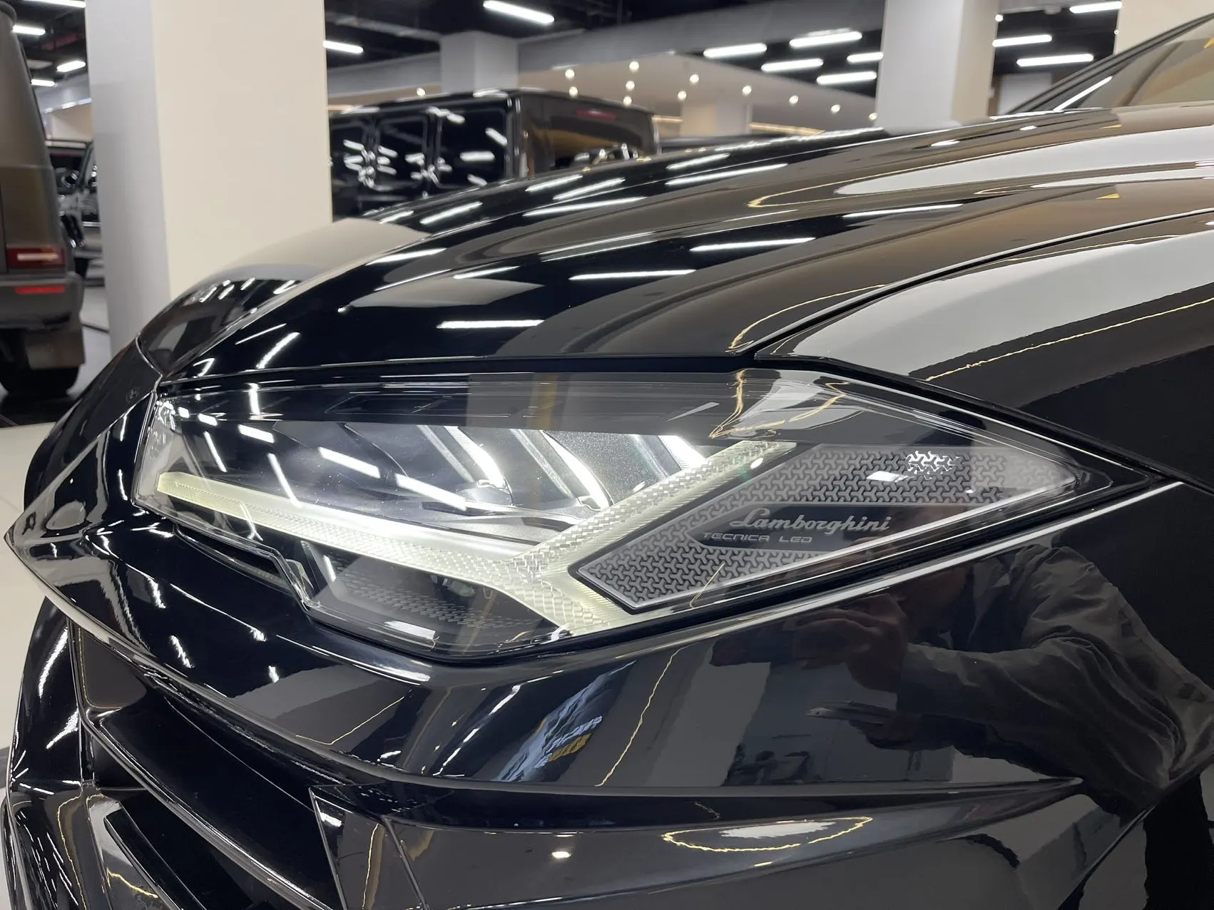 Lamborghini Urus, 2023 29